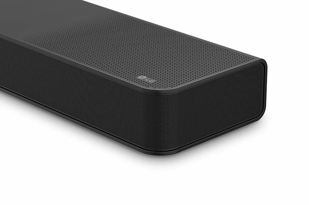 LG S90TR Barre de Son 7.1.3 670W Dolby Atmos DTS:X Hi-Res Audio 13 Haut-Parleurs WOW Synergie