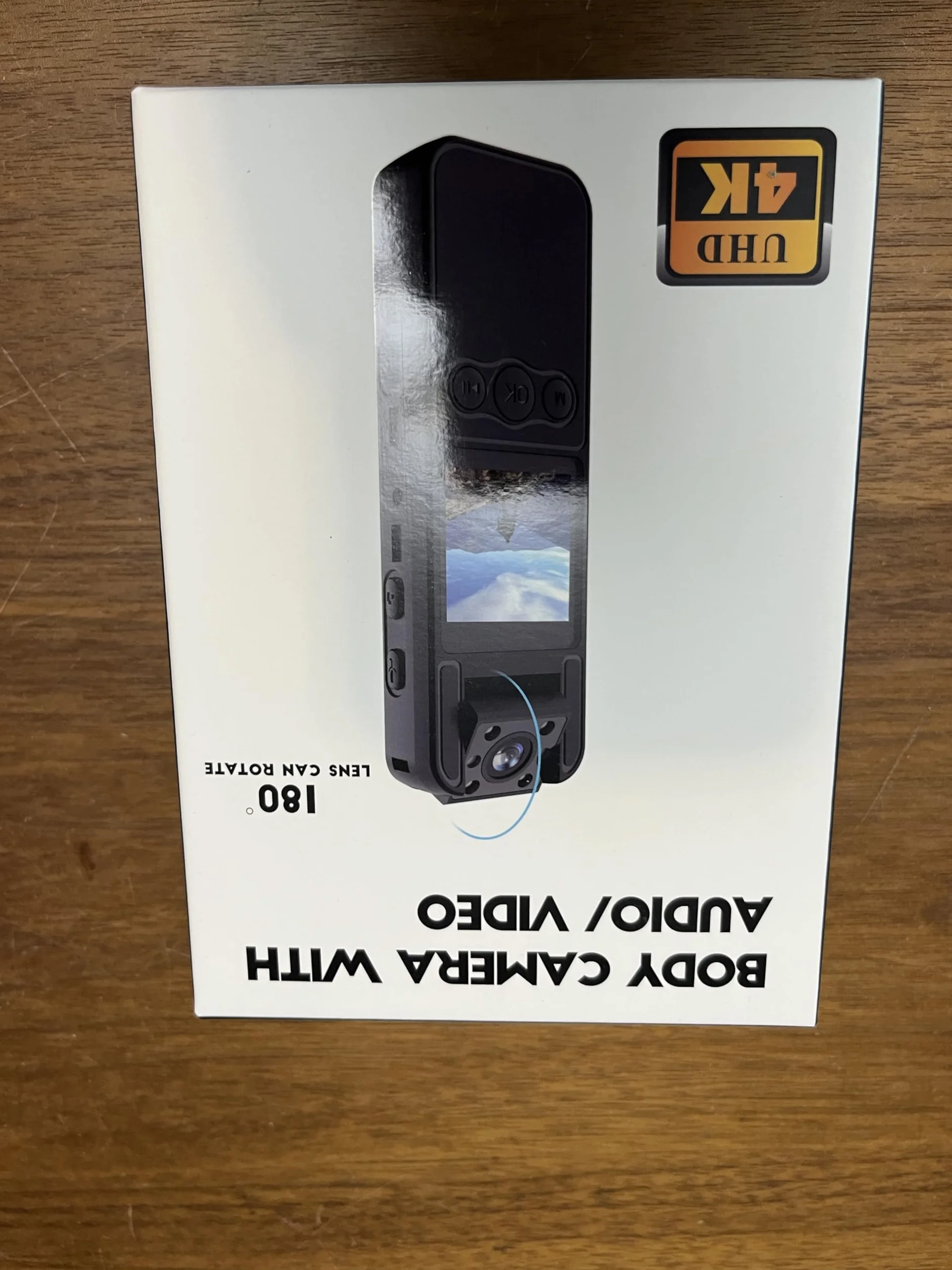 128G Caméra corporelle 1080P avec Objectif Rotatif de 180°, caméra de Sport avec 6 Heures d'autonomie de Batterie, Vision Nocturne, caméra Portable pour Animaux domestiques (H82-1080P-128G)