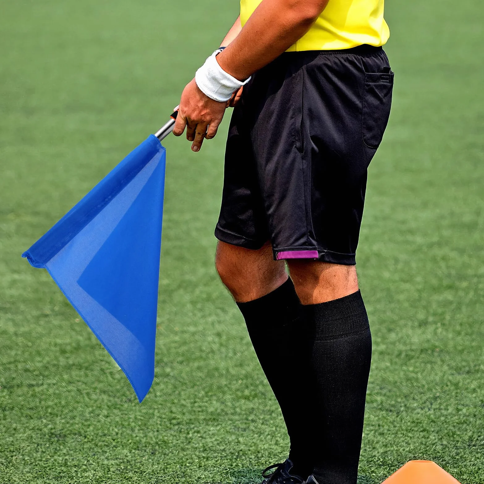 ORFOFE Drapeaux de Signalisation pour Arbitres 4 pièces Poignée Antidérapant Rouge Jaune Bleu Vert