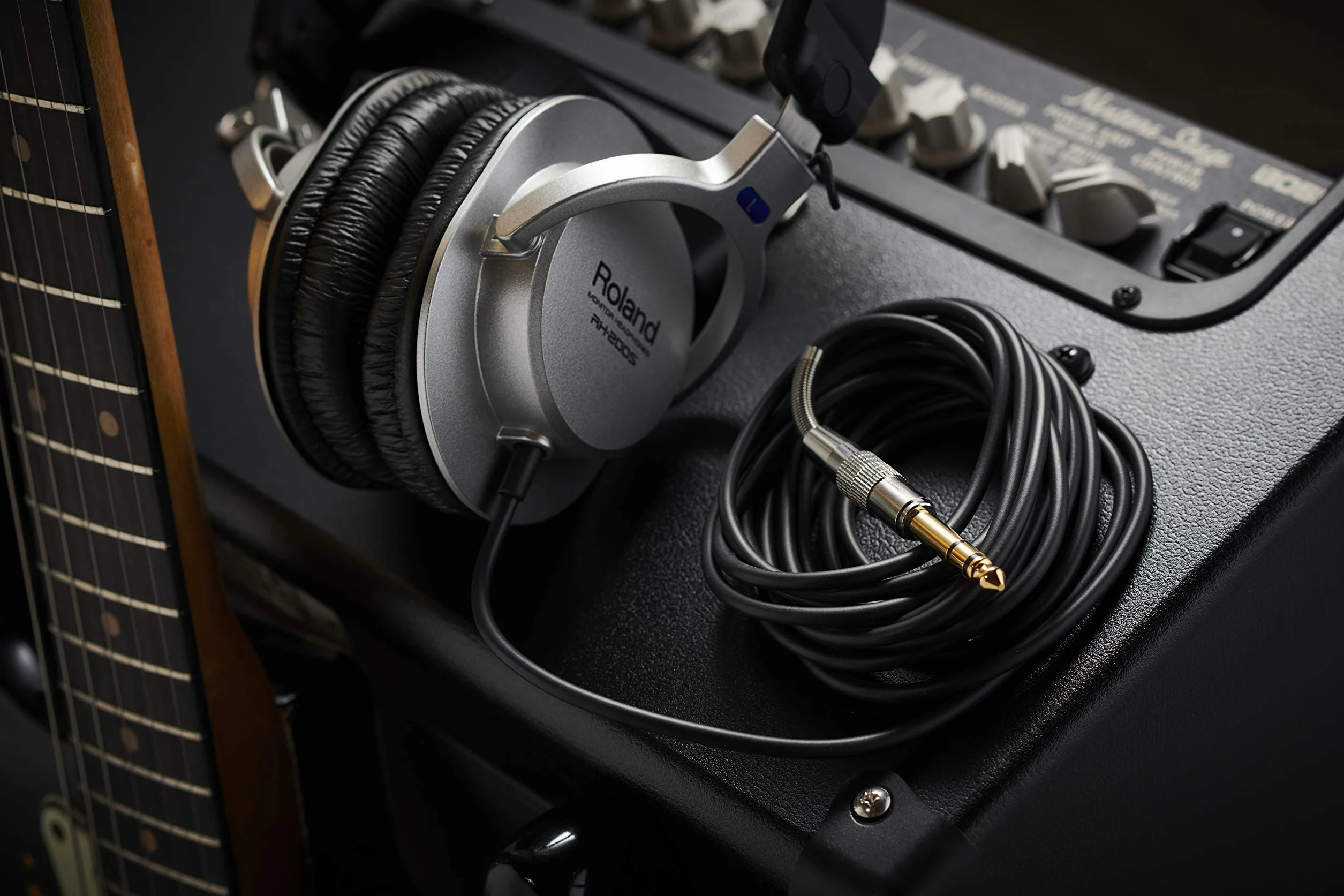 Roland Casque stéréo RH-200S, Couleur Argent, câble Droit - Un Casque de Monitoring au Son Clair et précis, Confortable pour Travailler en Studio