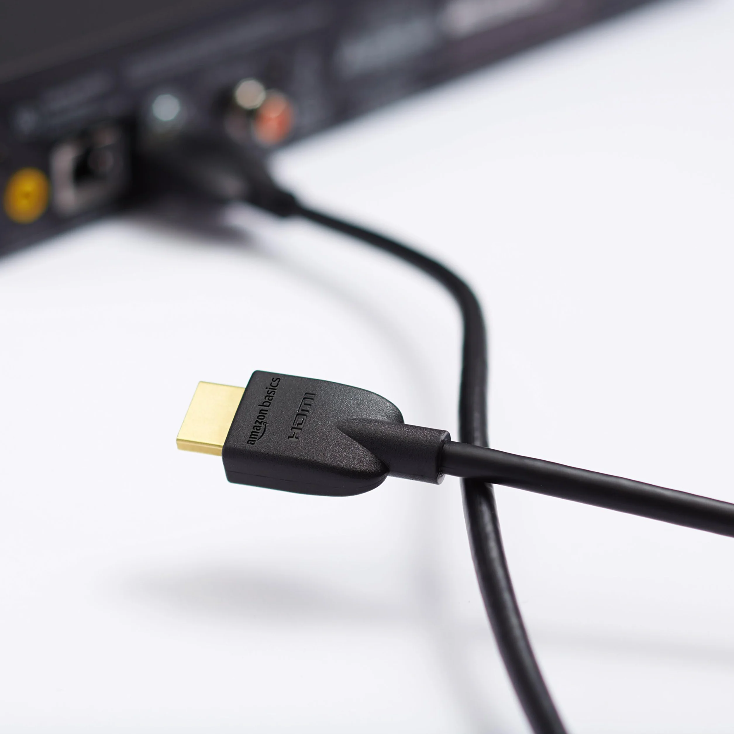 Amazon Basics Câble HDMI 4K 1.8 m 18 Gbps avec Ethernet 4K@60Hz 2160p Noir