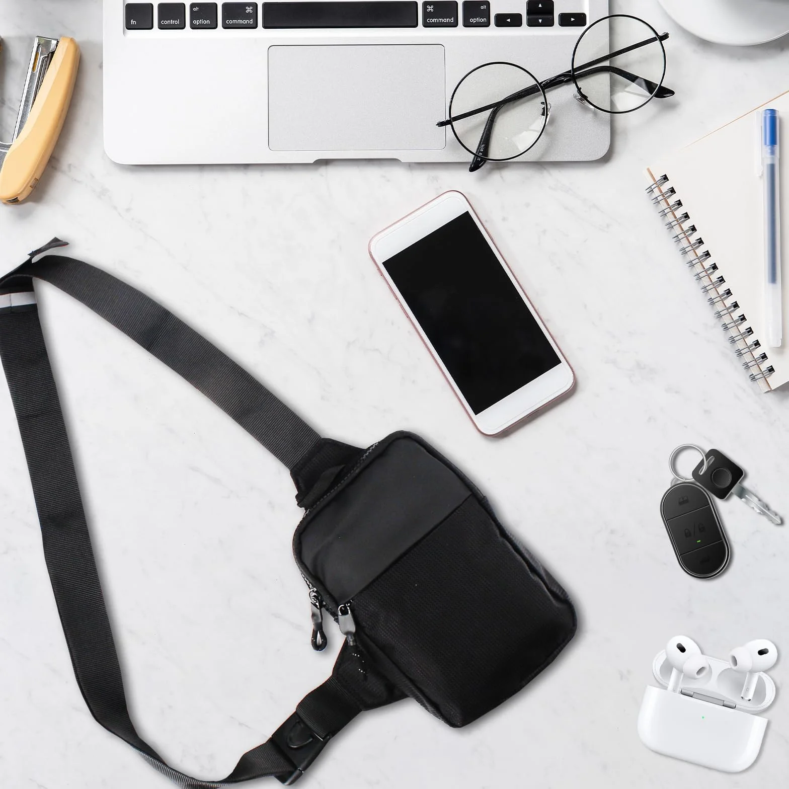 Noir Nylon Sac de Poitrine à Bandoulière Hommes, Sac Poitrine Petit Anti Vol Cross Body Bag Imperméable