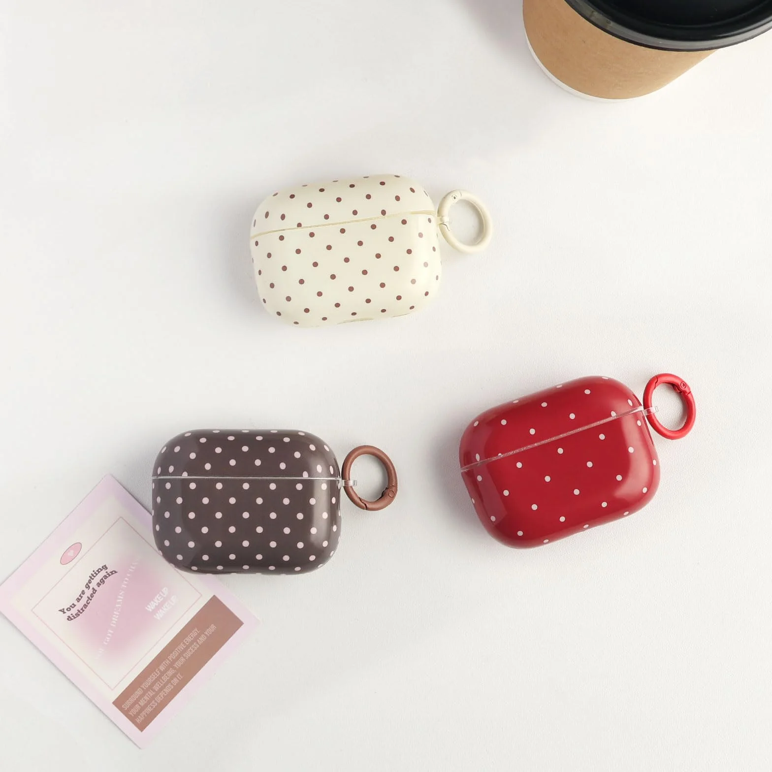 Coque pour AirPods 4 avec Kit de Nettoyage, Cute Fashion Polka Dot Motif Esthétique Design, Antichoc Porte - Clés Couvercle Soft Etui - Jaune