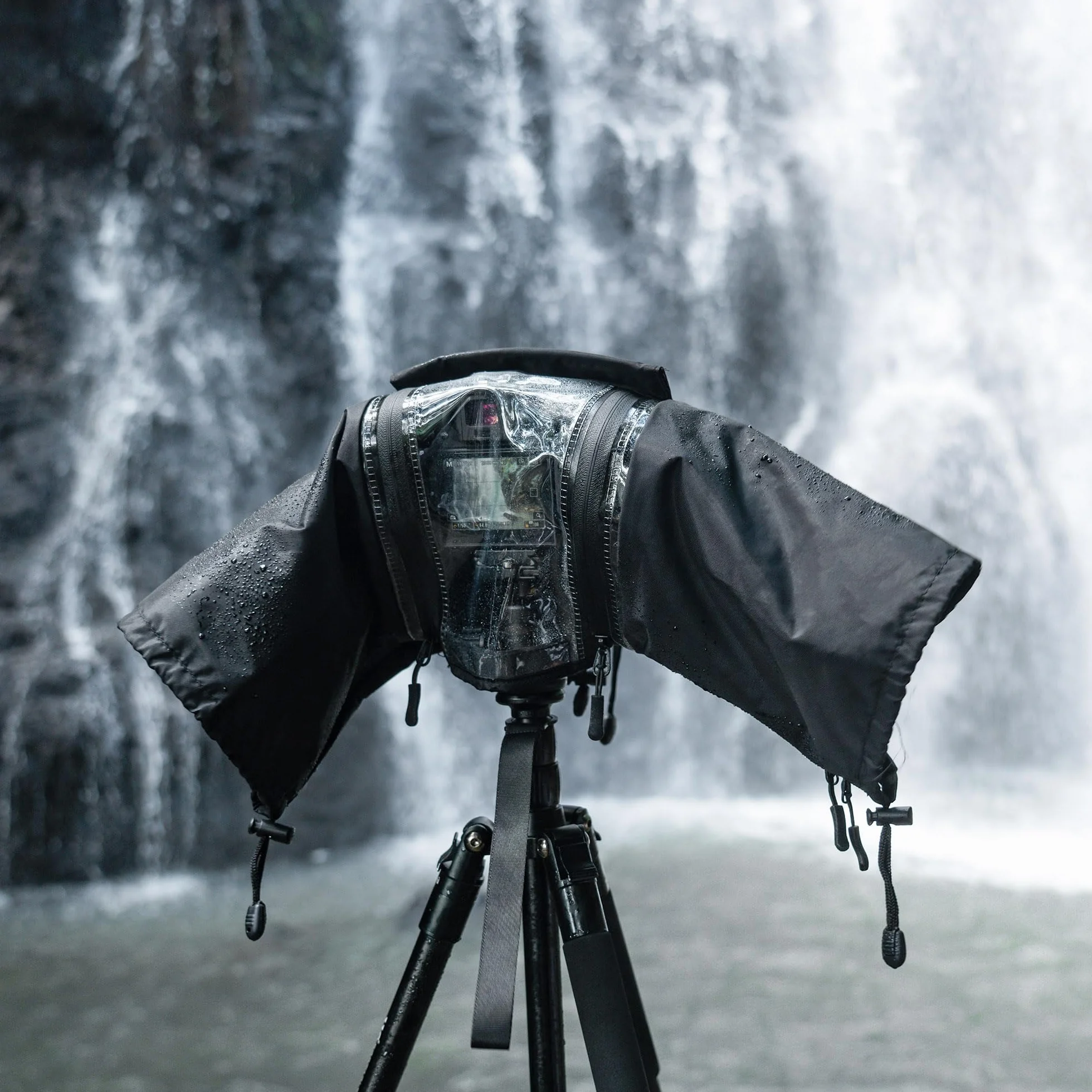 Protection Pluie Appareil Photo, Design Amélioration de la Fenêtre Transparente Zippée, Noir en Nylon pour Housse de Pluie pour Appareil Photo Compatible avec Canon Sony Nikon DSLR