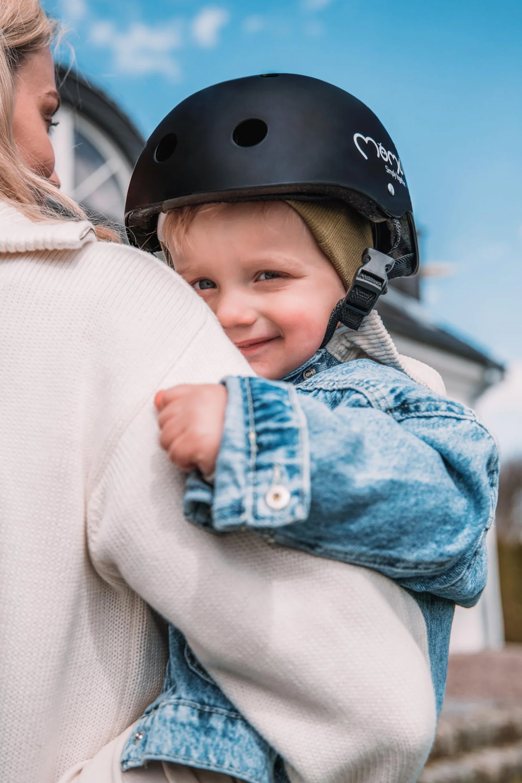 Casque Enfant Ajustable MoMi Mimi, Casque Vélo Antichoc 11 Trous Aération, Mousse Mentonnière Réglable