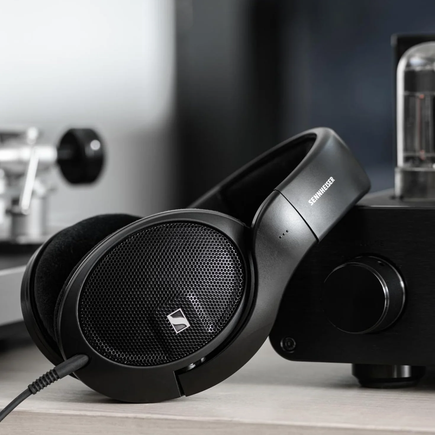 Sennheiser HD 560S, Casque d'écoute ouvert de référence pour les passionnés d'audio, supra-auriculaire, noir