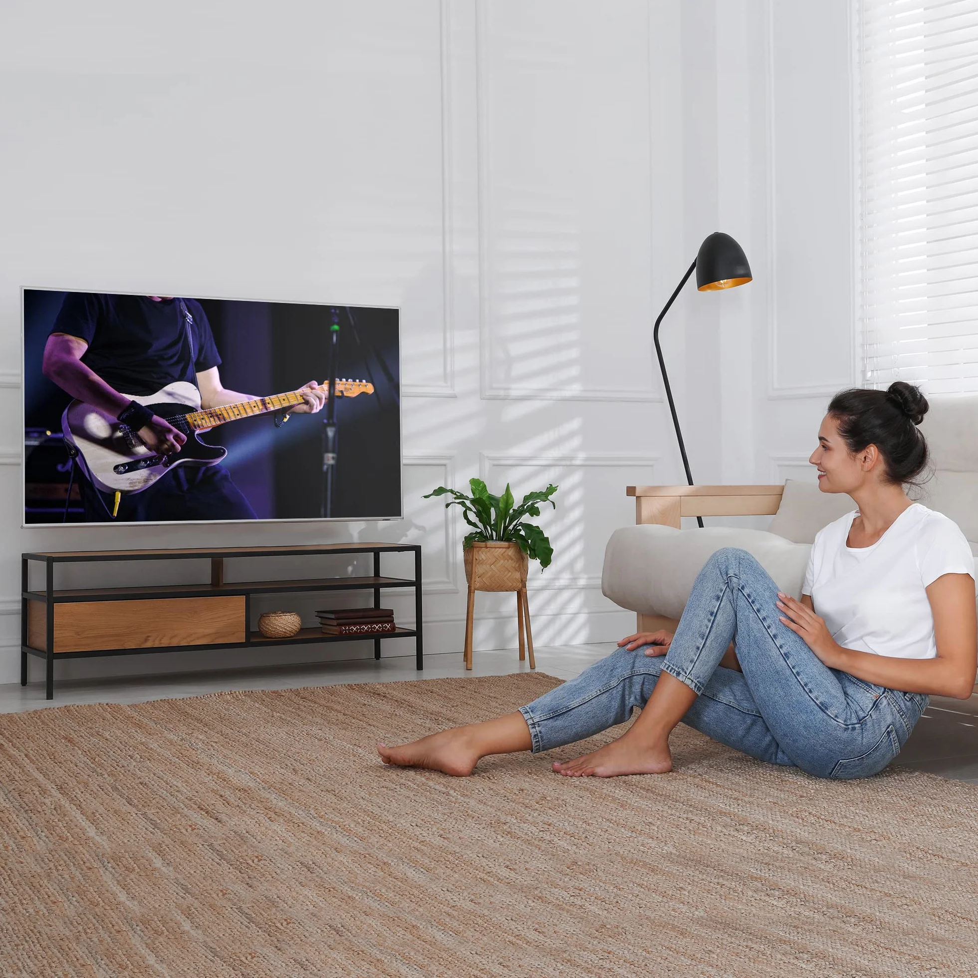 BONTEC Support Mural TV Pivotant Inclinable, Bras Articulé Extra Long 850mm, Compatible Écrans LCD/LED/OLED 32-70 Pouces jusqu'à 60 kg, Max VESA 400x400mm, Support TV Mural Orientable
