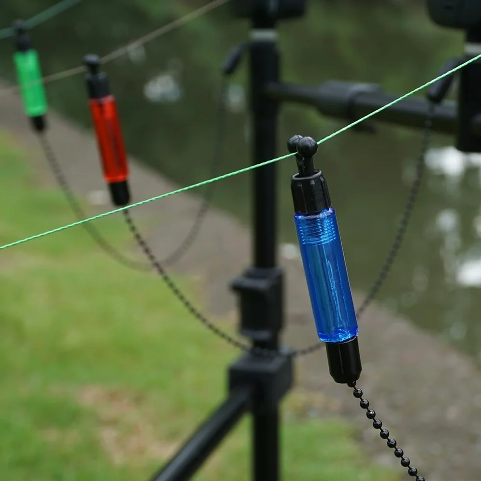 Lot de 4 balanciers pêche à la carpe indicateur morsure rouge jaune bleu vert