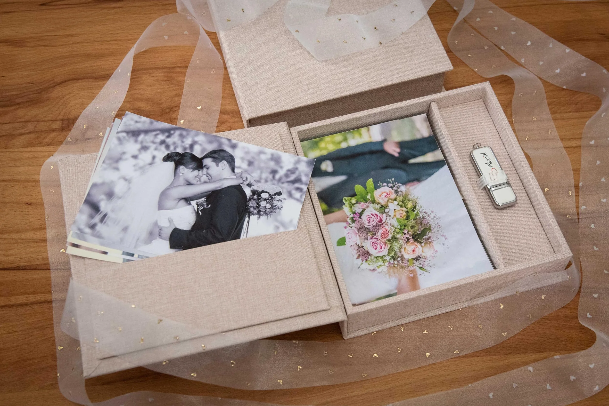 Élégante boîte photo, avec fente USB, boîte cadeau, pour clés USB et tirages photo 13 x 18 cm (sans USB), boîte de rangement, boîte de rangement, boîte de rangement, boîte à souvenirs, cadeau photo