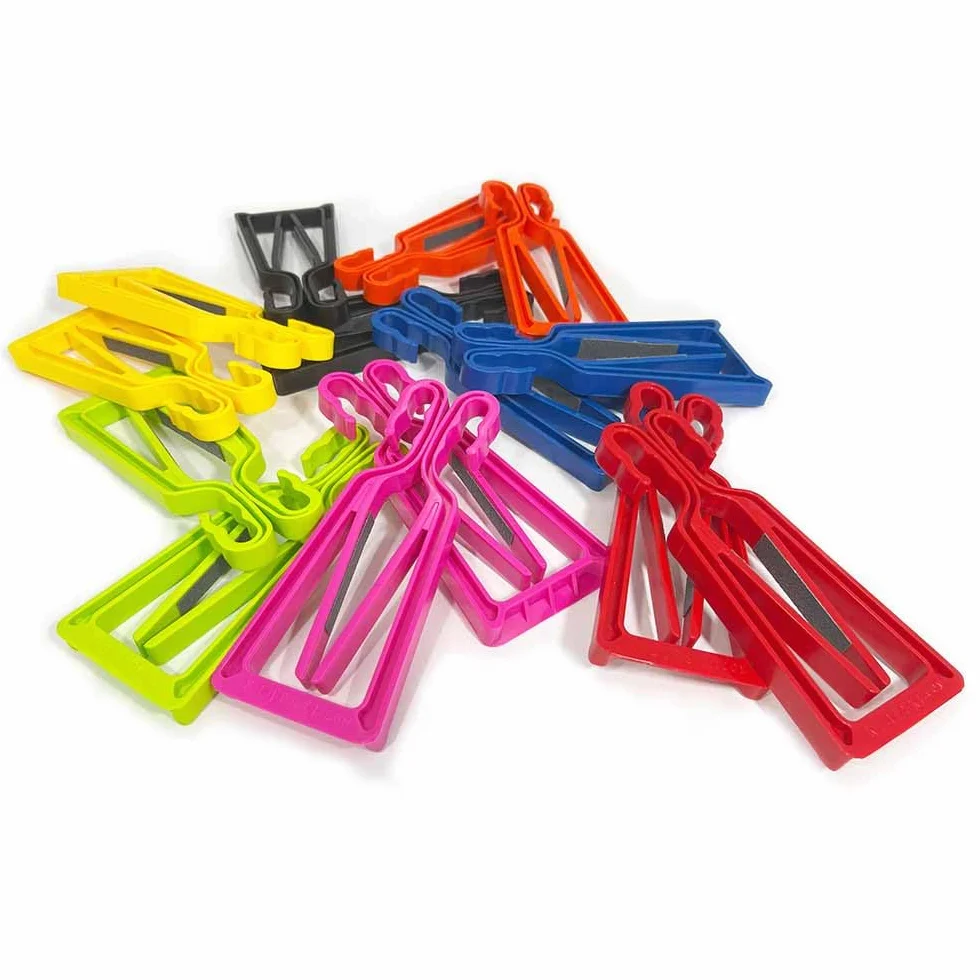 Système de porte skis et bâtons rapide et facile
