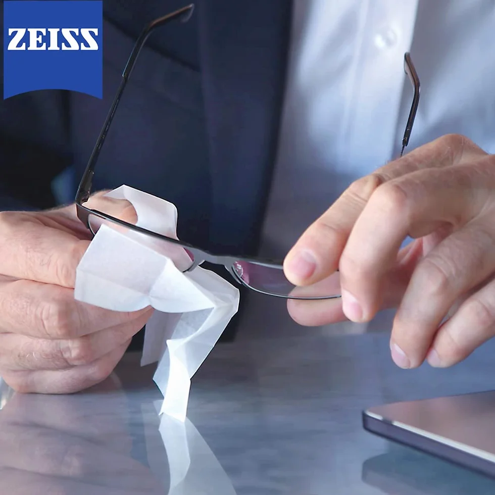 ZEISS - Lingettes Nettoyantes pour Lunettes, Écrans, Smartphones et Appareils Photos, sans Risques de Rayures avec Séchage Rapide, Sachet au Format Individuel 15cm X 13 cm, Pack de 200