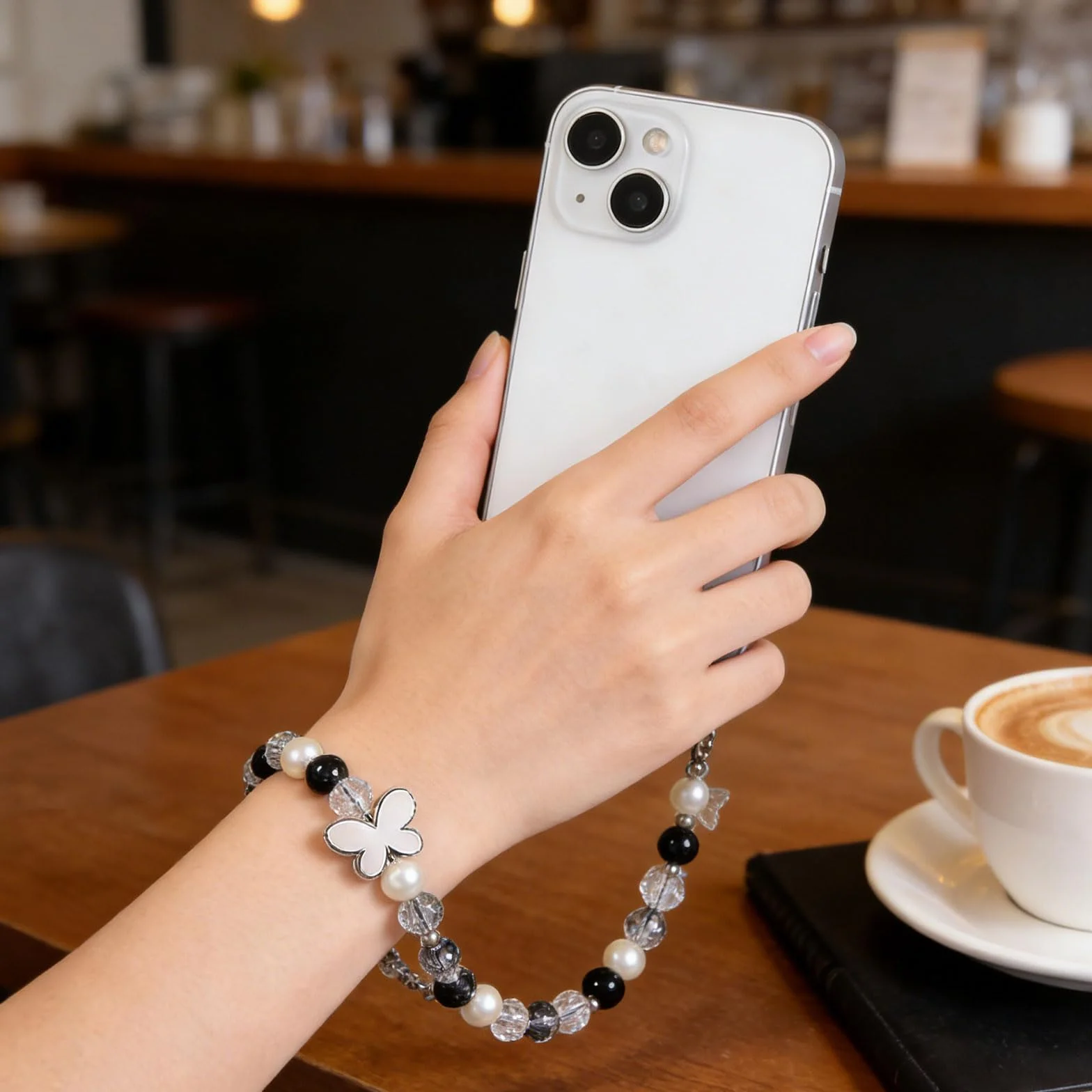 Perlen-Handykette Kurz mit Schleife - Bracelet de téléphone perlé avec nœud Papillon pour Smartphone