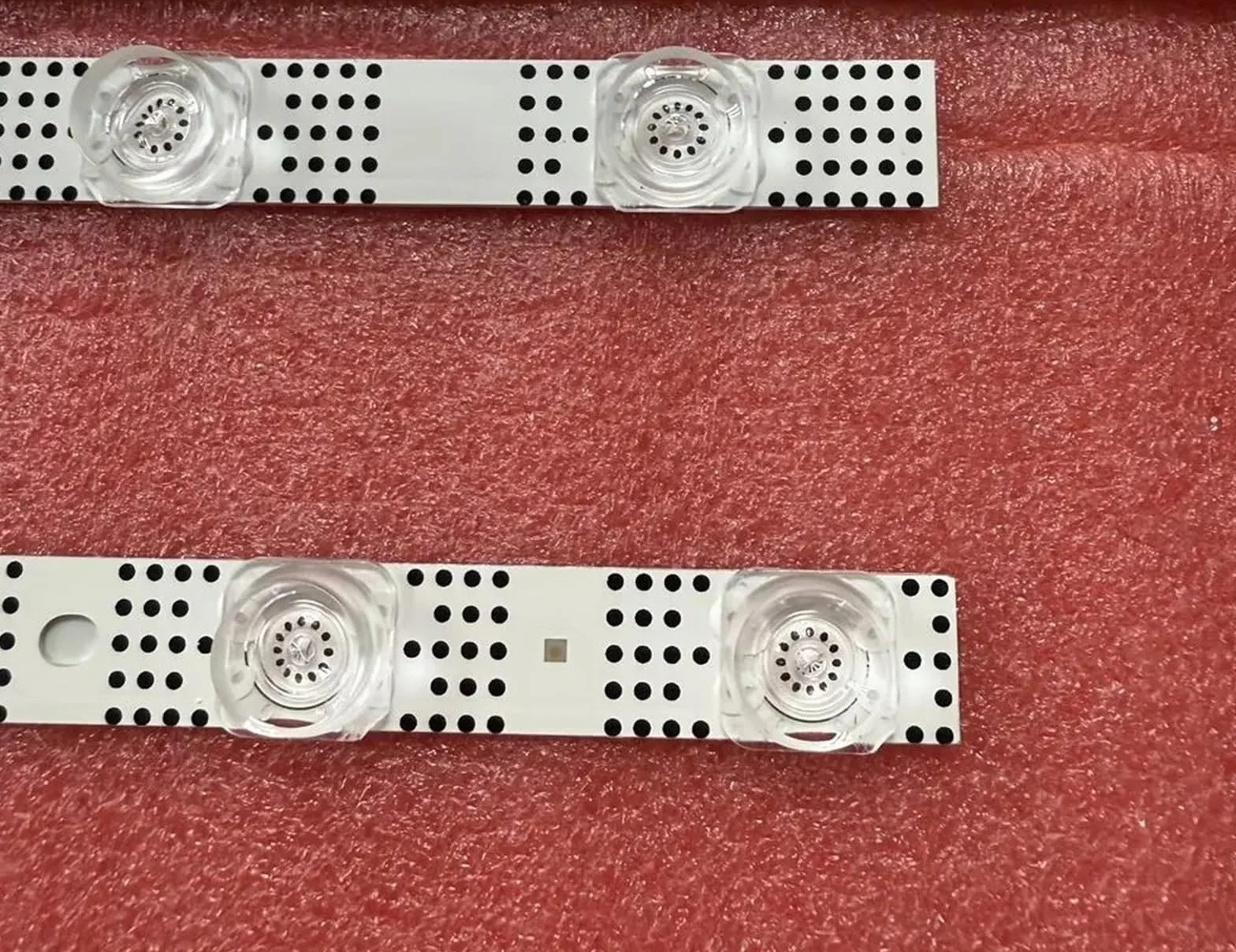 Lot de 2 bandes rétroéclairage 24 LED pour téléviseurs TCL 55P635, 55S11, 55P638 et 55P638X1
