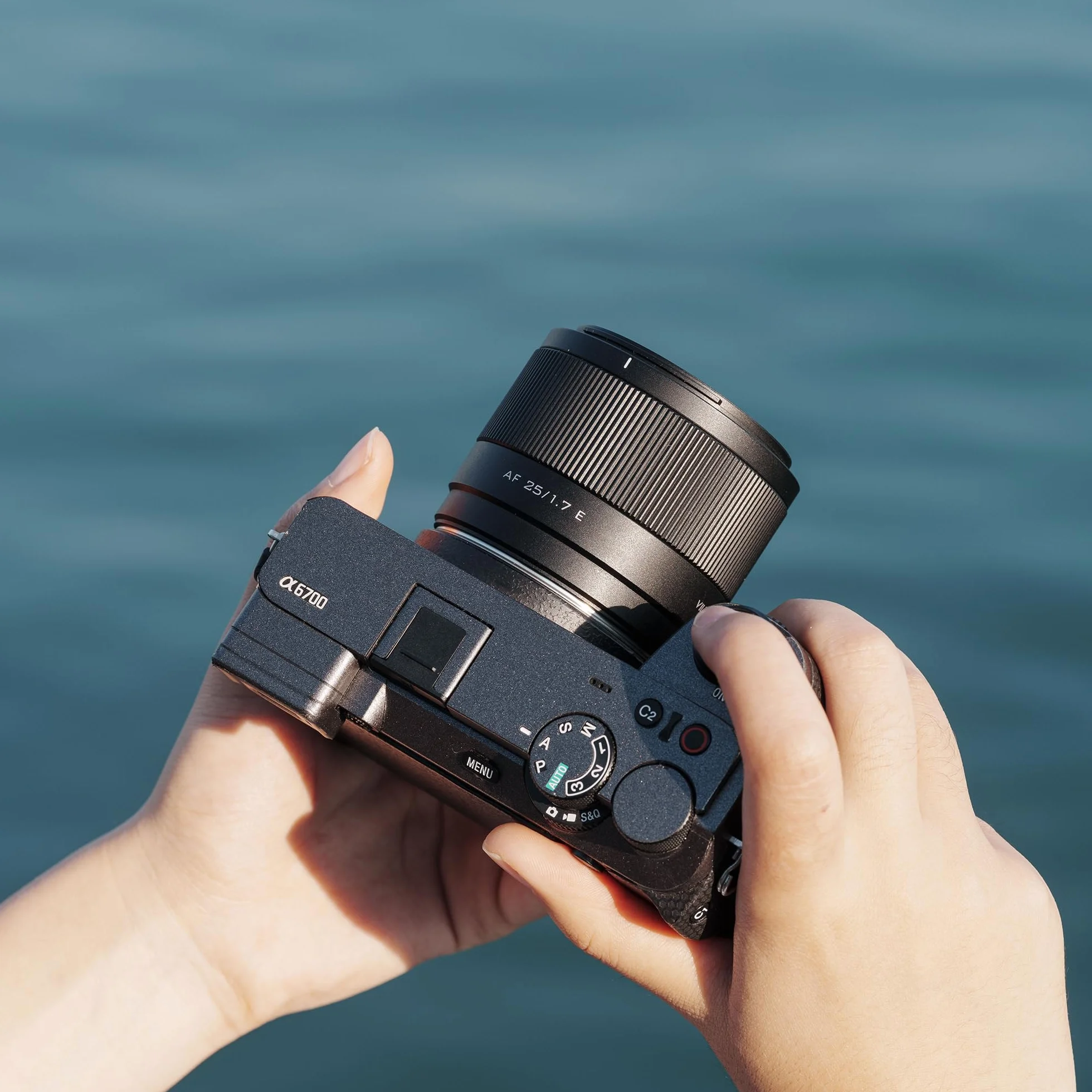 Viltrox AF 25mm F1.7 Objectif APS-C pour Appareil Photo Autofocus Léger pour la Photographie de Rue (pour Fuji XF)