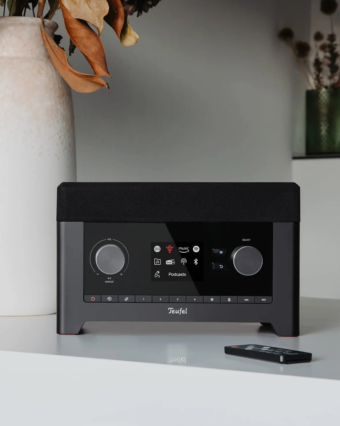Teufel Radio 3Sixty Enceinte Radio Internet, WiFi et Bluetooth, FM/Dab+, Son à 360 degrés avec subwoofer intégré (Blanc)