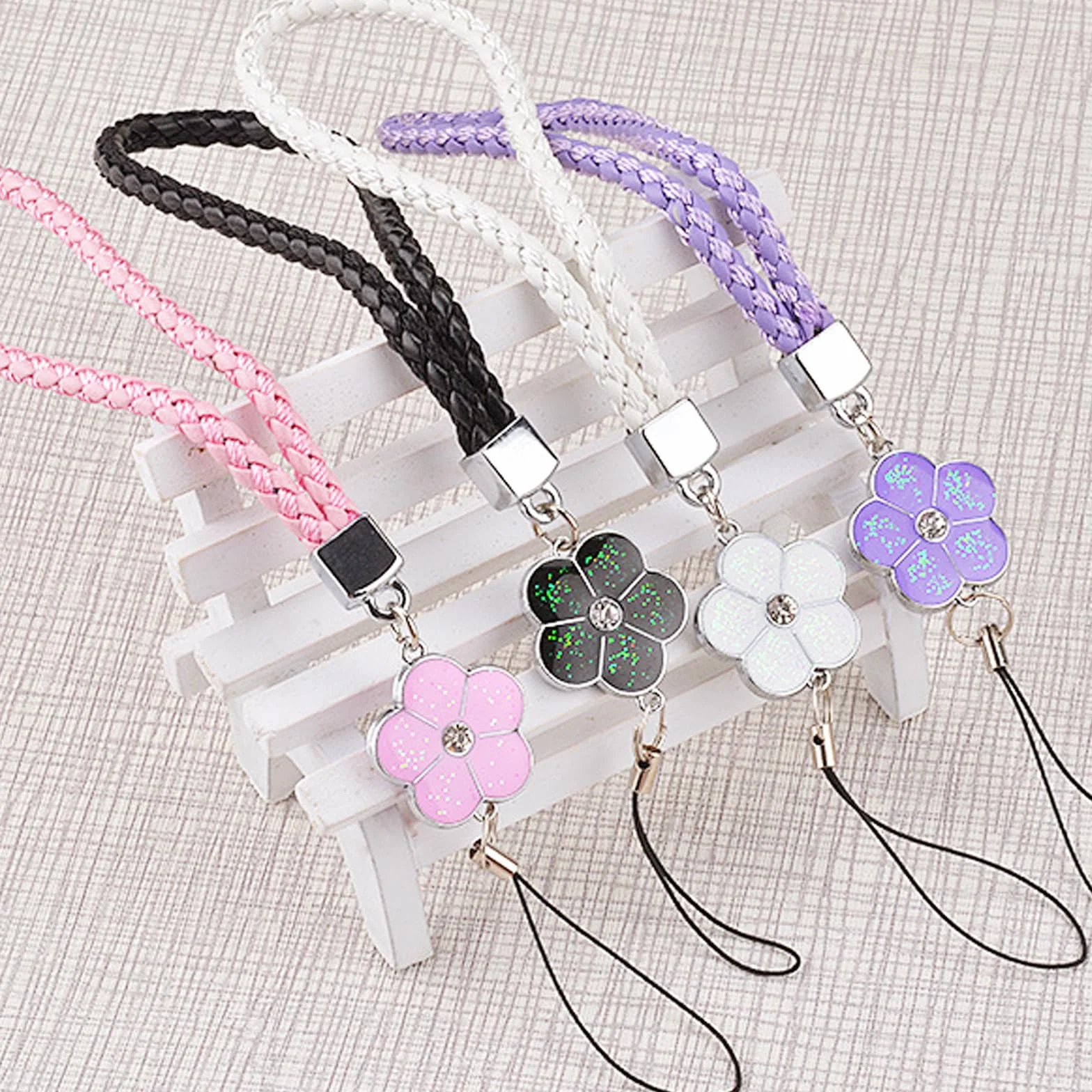 Longe de Téléphone Portable Anti-Perte Dragonne pour Femmes Filles 4 Pièces