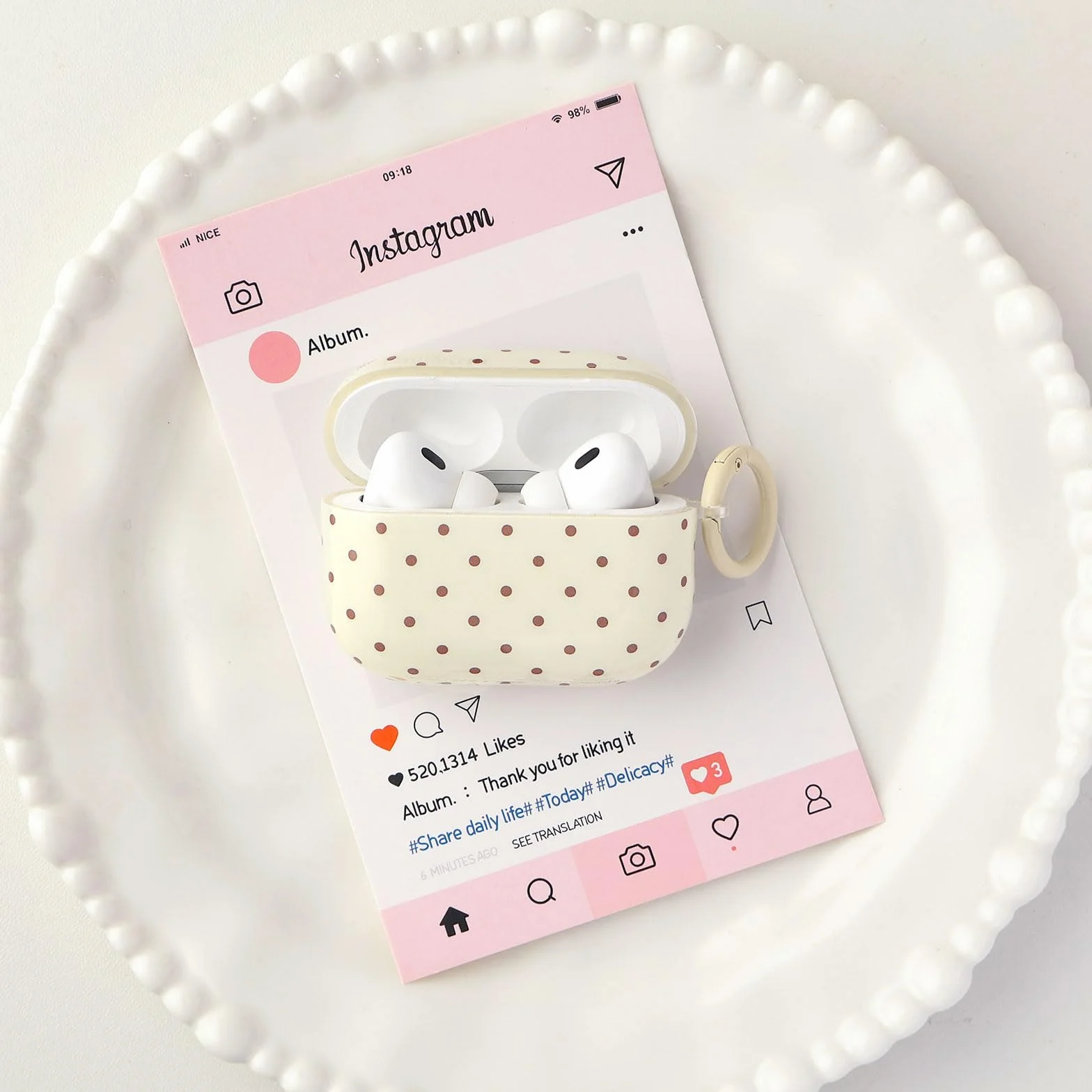 Coque pour AirPods 4 avec Kit de Nettoyage, Cute Fashion Polka Dot Motif Esthétique Design, Antichoc Porte - Clés Couvercle Soft Etui - Jaune