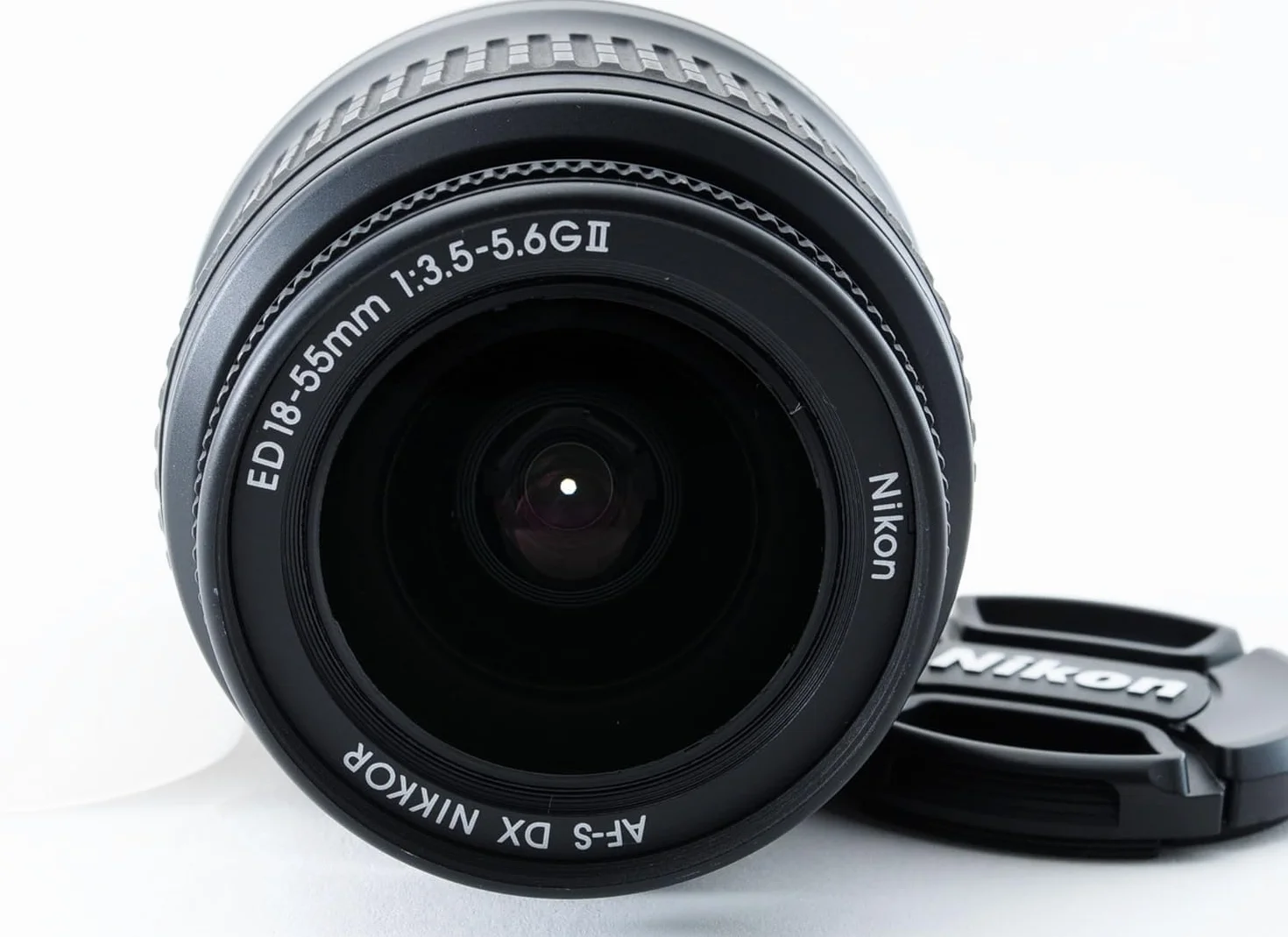 Nikon AF-S DX Zoom-Nikkor 18-55 mm 1:3.5-5.6G Ed II Objectif Noir (renouvelé)