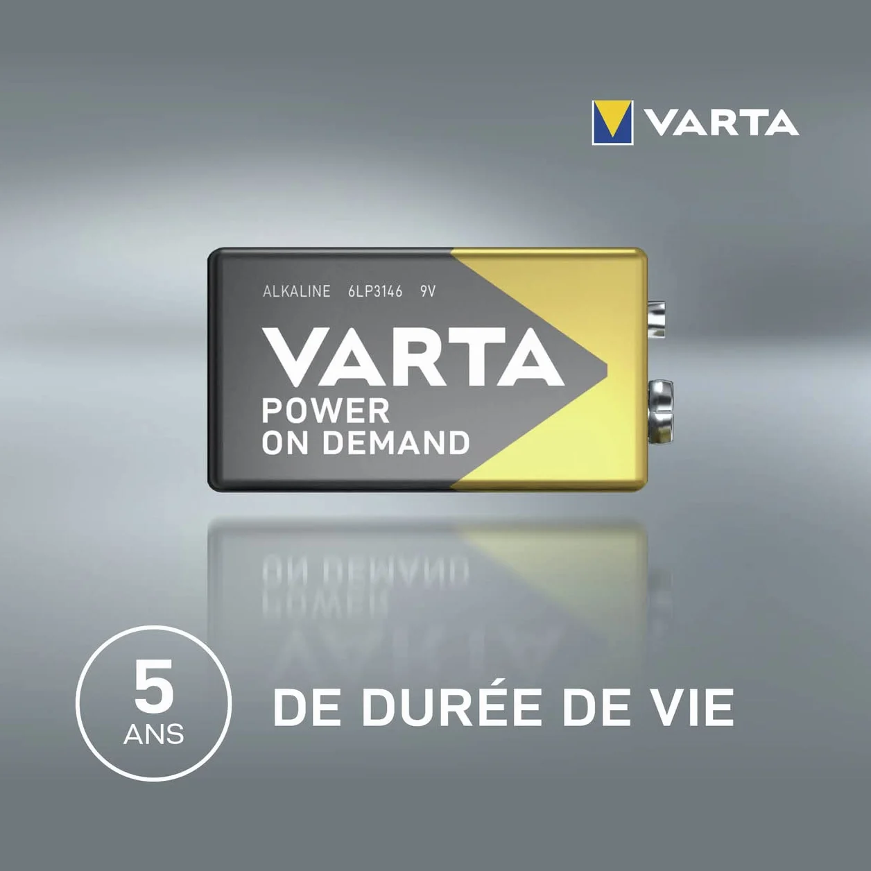 VARTA Piles Bloc 9V, lot de 4, Power on Demand, Alcalines, pack de stockage, intelligentes, flexibles, puissantes, pour détecteurs de fumée, alarmes incendie [Exclusif sur Amazon]