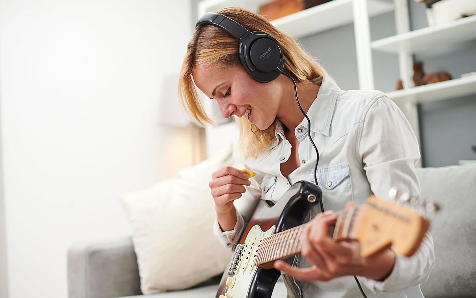 Roland Casque RH-5, pour Le Monitoring, Conception fermée pour Une écoute sans Distraction