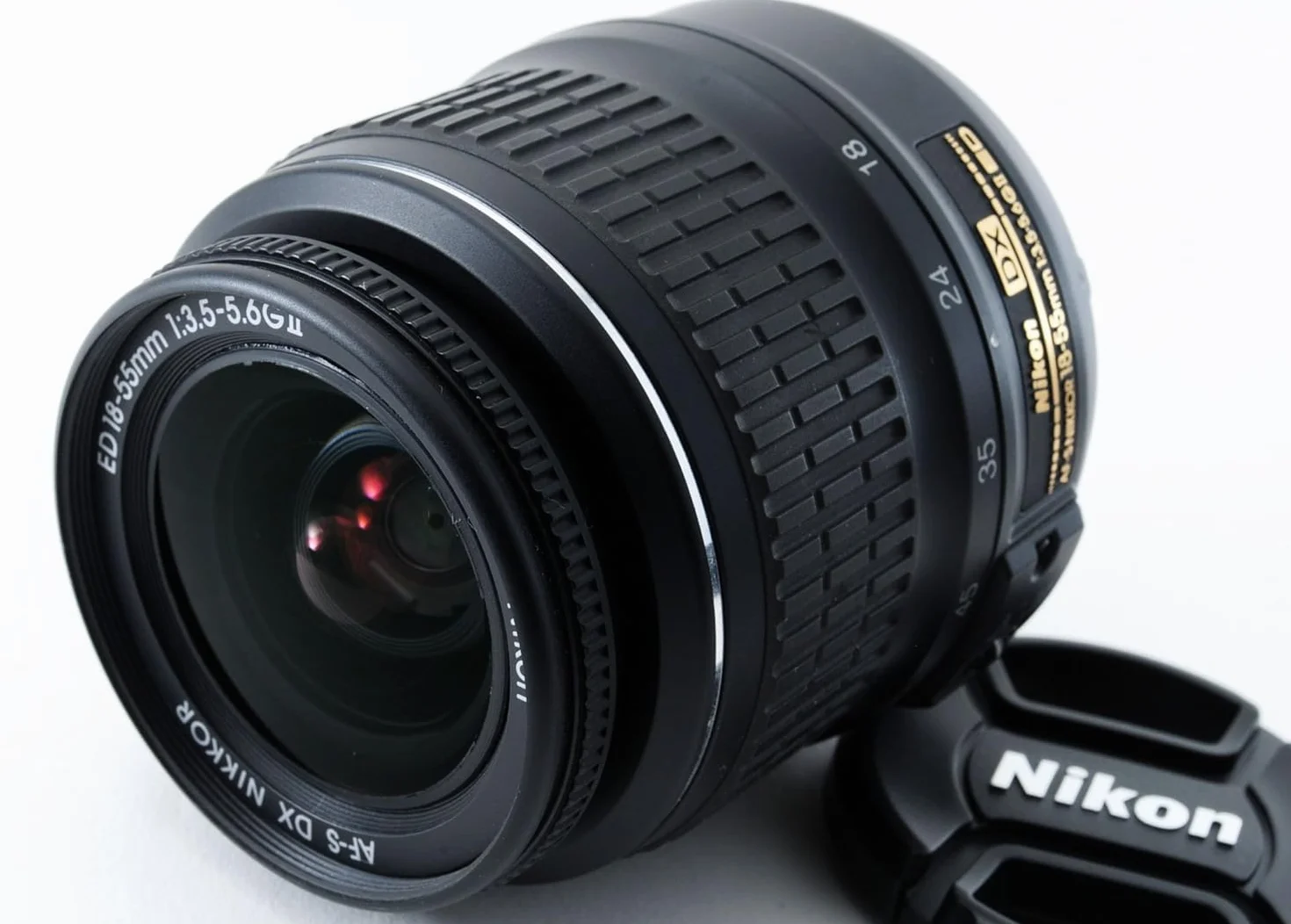 Nikon AF-S DX Zoom-Nikkor 18-55 mm 1:3.5-5.6G Ed II Objectif Noir (renouvelé)