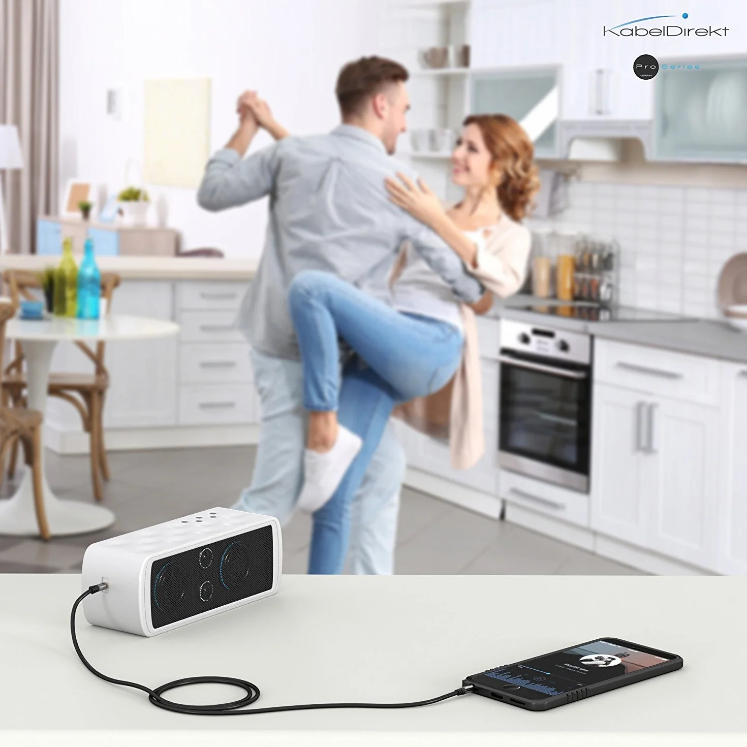 KabelDirekt – Câble Jack, Prise Jack 3,5mm – 5m – Connecteurs métalliques – Disponible en 0,3-10m (Câble audio, 3.5mm pour smartphone, PC/ordinateur portable, voiture, HiFi, noir)