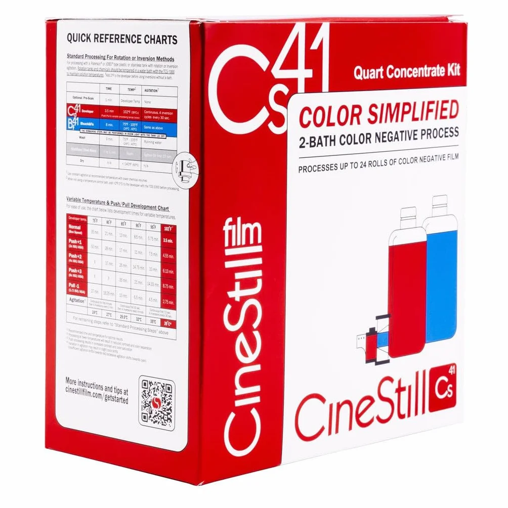 Le Titre proposé est : CineStill CS41 Liquid Developing Quart Kit pour Le Traitement du Film négatif de Couleur C-41