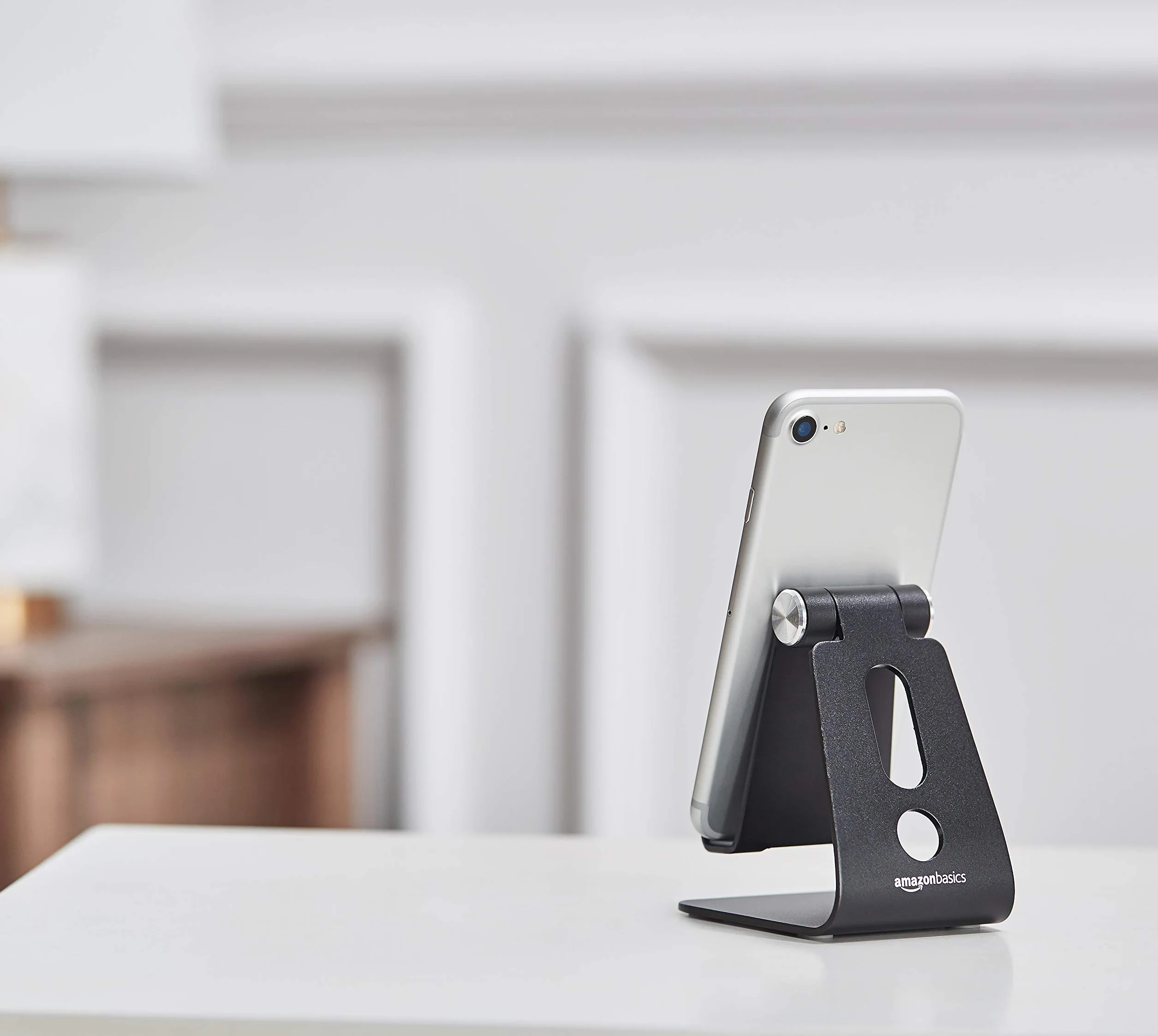Amazon Basics Support de téléphone portable ajustable Noir