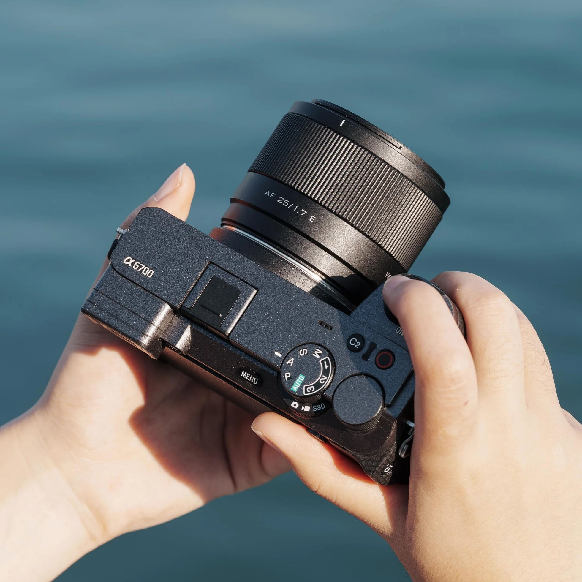 VILTROX Objectif 25 mm f/1.7 F1.7 avec mise au point automatique, grande ouverture, APS-C, objectif de poche Dispo FE, compatible avec les appareils photo Sony E-Mount A6400 A6500 A6600 A6700 ZV-E10