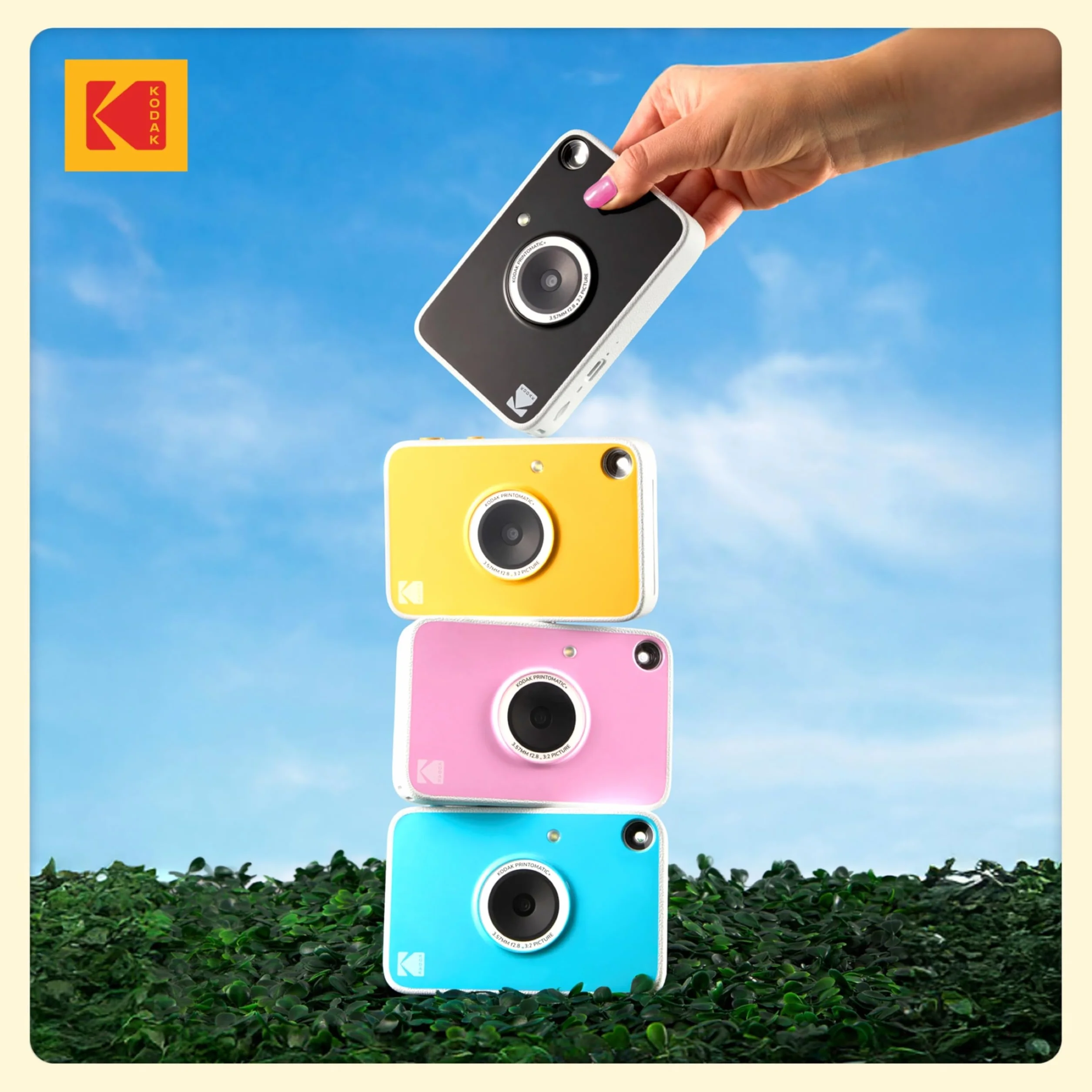 Kodak Printomatic+ Appareil Photo Instantané 10MP Pack de Démarrage (Bleu) avec Étui, LED RVB et Papier Photo Zink 20 Feuilles – Jaune