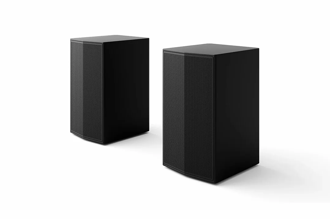 LG S90TR Barre de Son 7.1.3 670W Dolby Atmos DTS:X Hi-Res Audio 13 Haut-Parleurs WOW Synergie