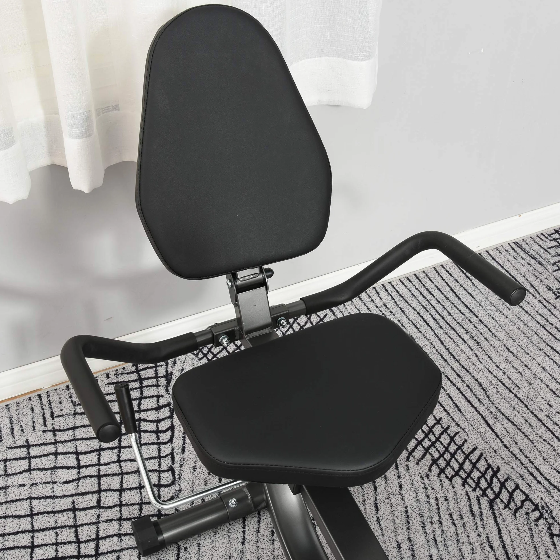 HOMCOM Vélo d'Appartement Semi-Allongé Magnétique Silencieux pour Rééducation Seniors, Noir