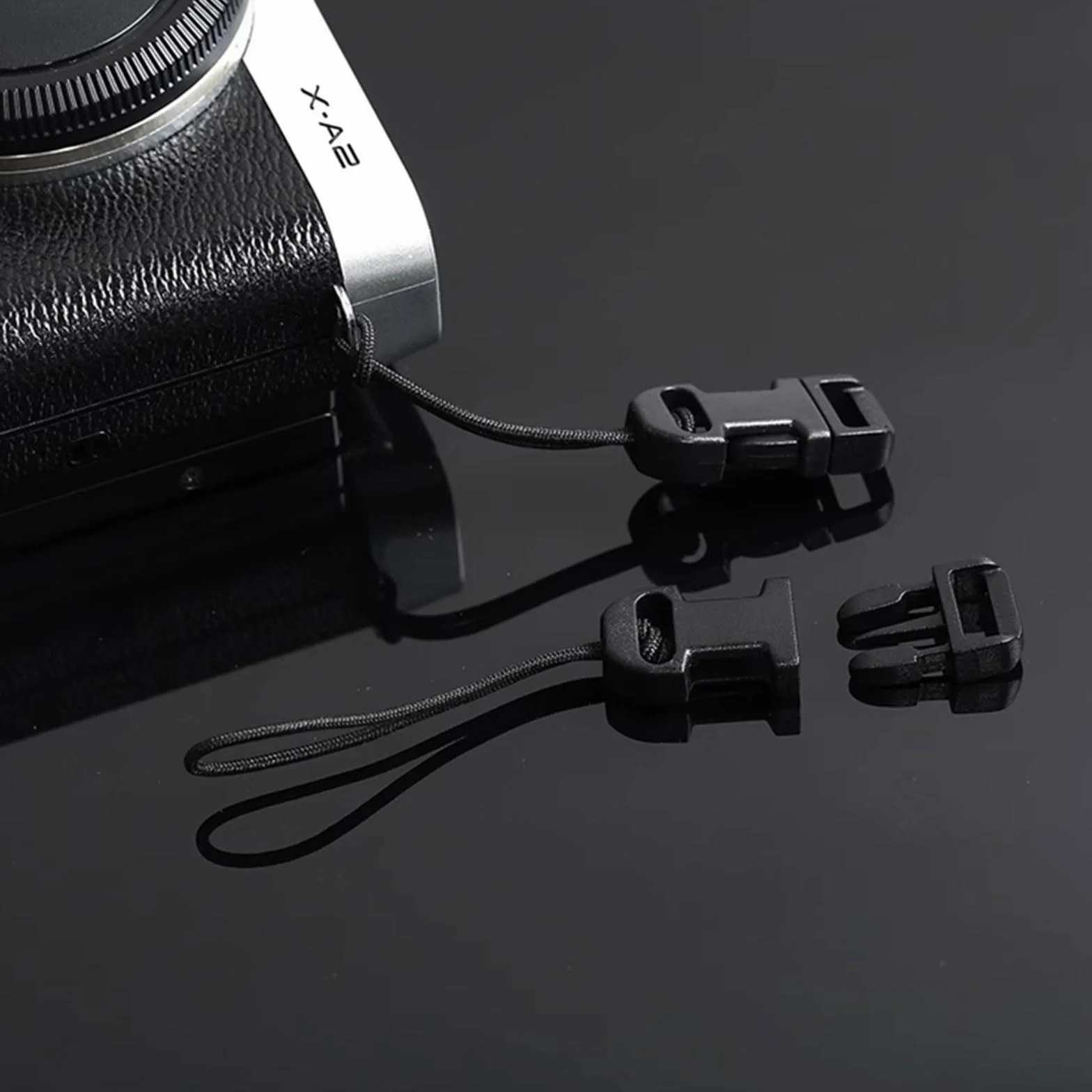 Lot de 8 Connecteurs Rapides pour Sangle Appareil Photo QD,Compatibles avec Appareils Photo Numériques, Jumelles, Télécommandes de Drones & Clés USB,Ensemble de Clips à Détachement Rapide