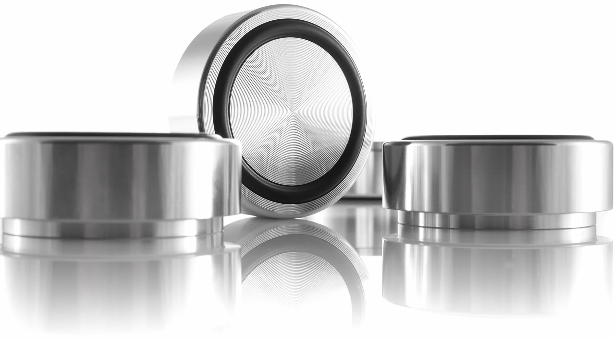 Lot de 4 pieds en aluminium massif 44 x 17 mm - Absorbeur audio - Argenté