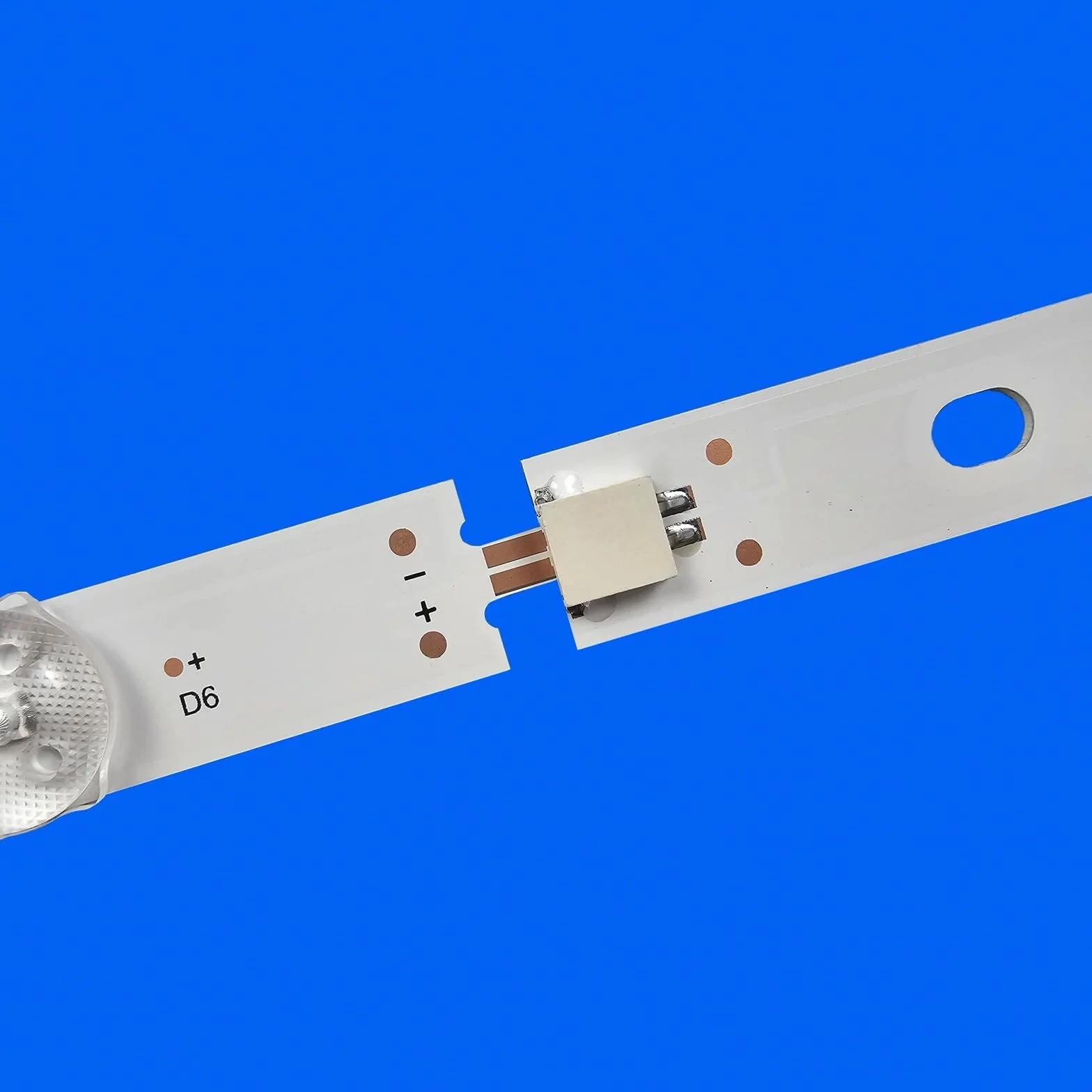 Bande de rétroéclairage LED for 55R754 55R754UA9 55R754U 55U9510 55651QL 55HAQ6351 17DLB55NER4-A 17DLB55NER4-B JL.D550C1330-078AS-M_V01 rétroéclairage LED du téléviseur