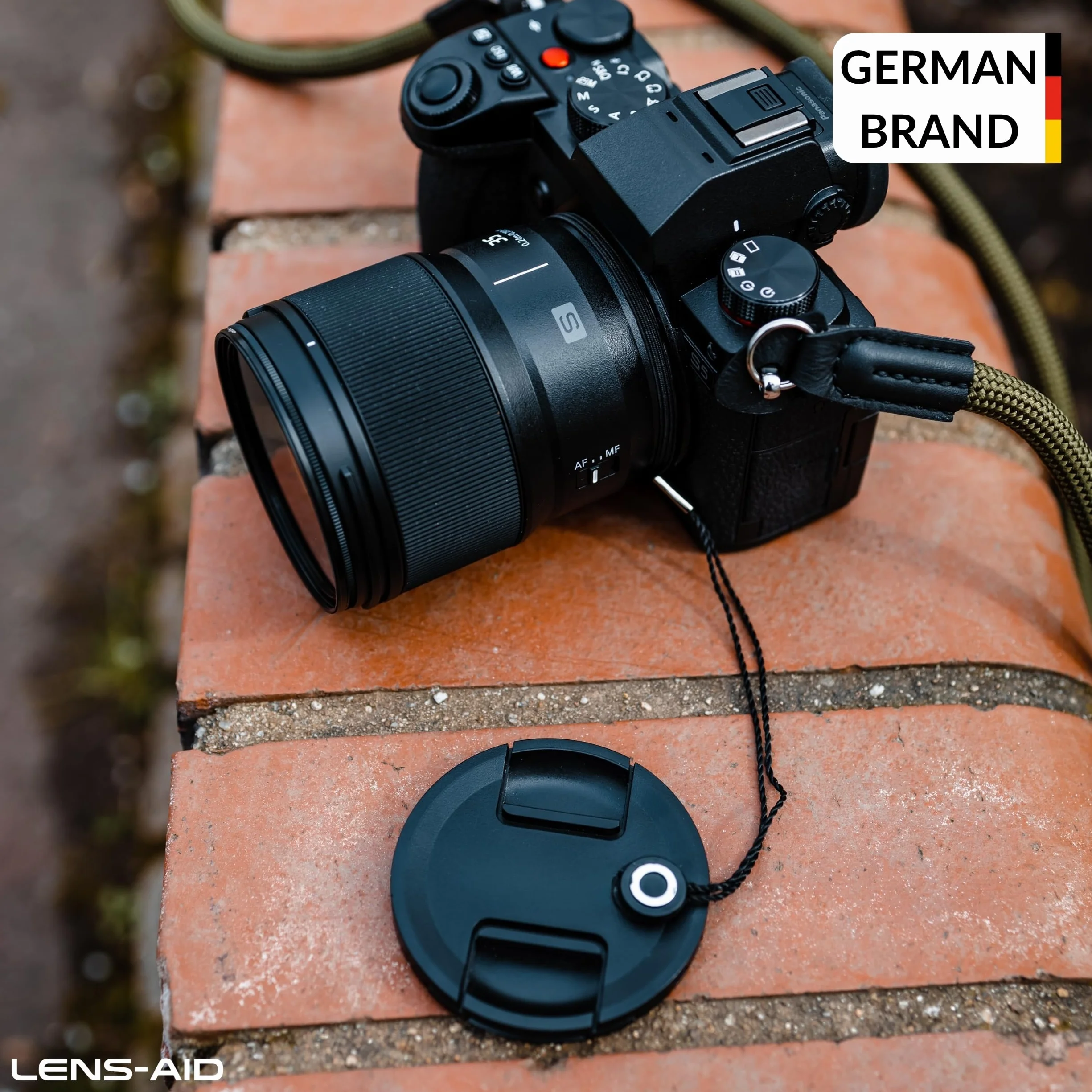 Lens-Aid - Cordon avec adhésif pour Cache-objectifs - avec adhésif en Caoutchouc Universel, Convient à Canon, Nikon, Fuji, Tamron, Sigma, Olympus, Pentax (Set de 5 pcs)