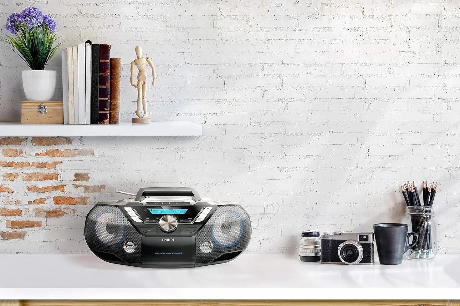 Philips AZB798T/12 CD Sound Machine, Lecteur CD et Cassettes Portable, Dab et FM, Bluetooth, CD, MP3-CD, USB Host, Dynamic Bass, Bass Reflex, télécommande, minuteur de Mise en Veille – Noir