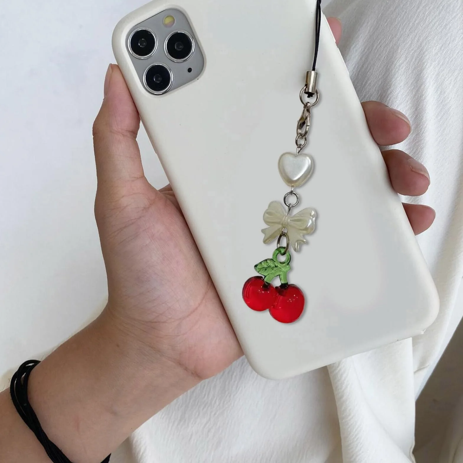 Breloque de téléphone en forme de cerise fabriquée à la main, pendentif fruit, chaîne et sangle pour sac à dos
