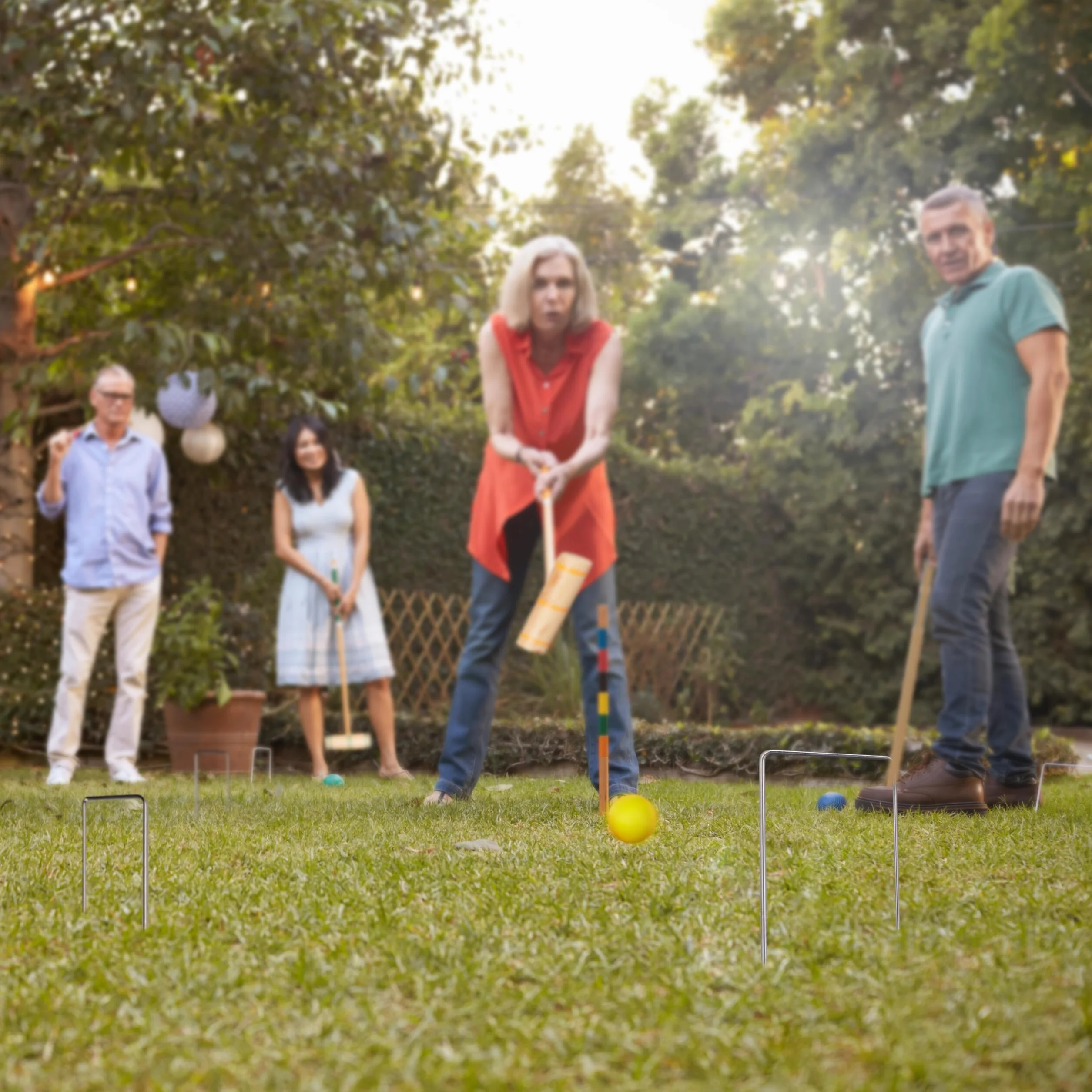 Relaxdays Jeu de Croquet Set Complet 8 Joueurs Enfants Adultes avec Sac Maillets Multicolore