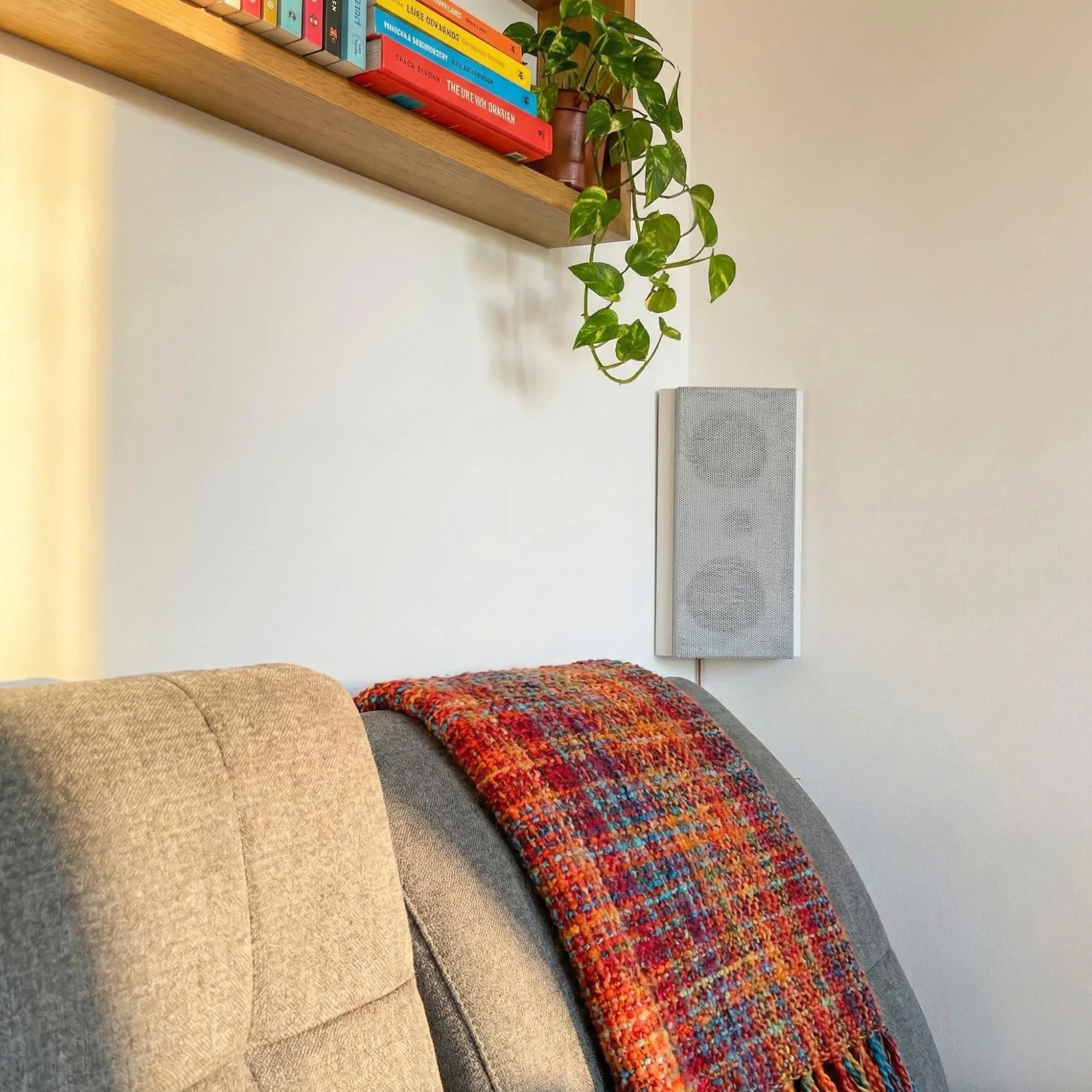 Dynavoice Magic FX-4 Blanc Enceintes Surround Home Cinéma Paire Installation Murale Plafond Compatibles Dolby Atmos