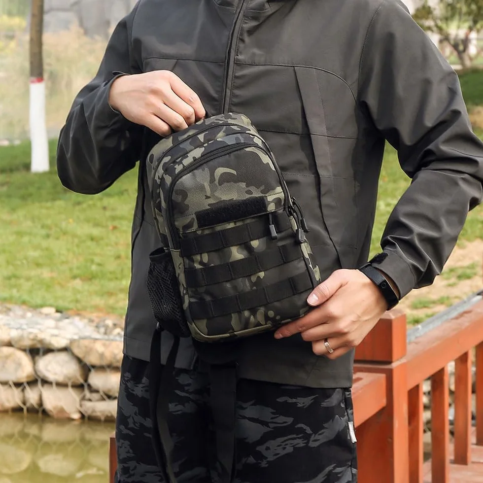 Sac Bandoulière Homme Tactique Sacoche Poitrine Militaire avec Poches Multiples Anti-Vol