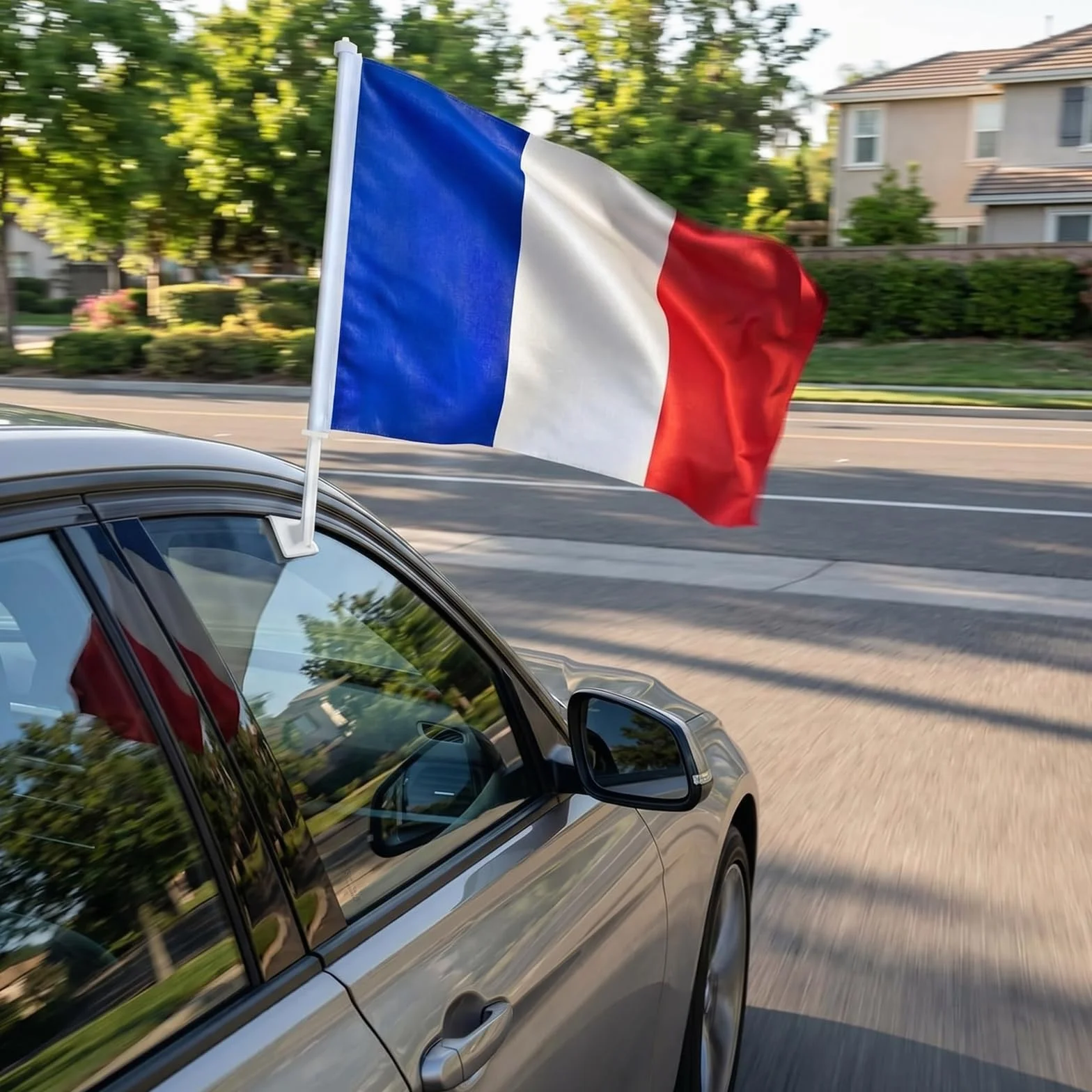 Drapeaux de Voiture France Lot de 2, 30 x 45 cm, Polyester avec Support