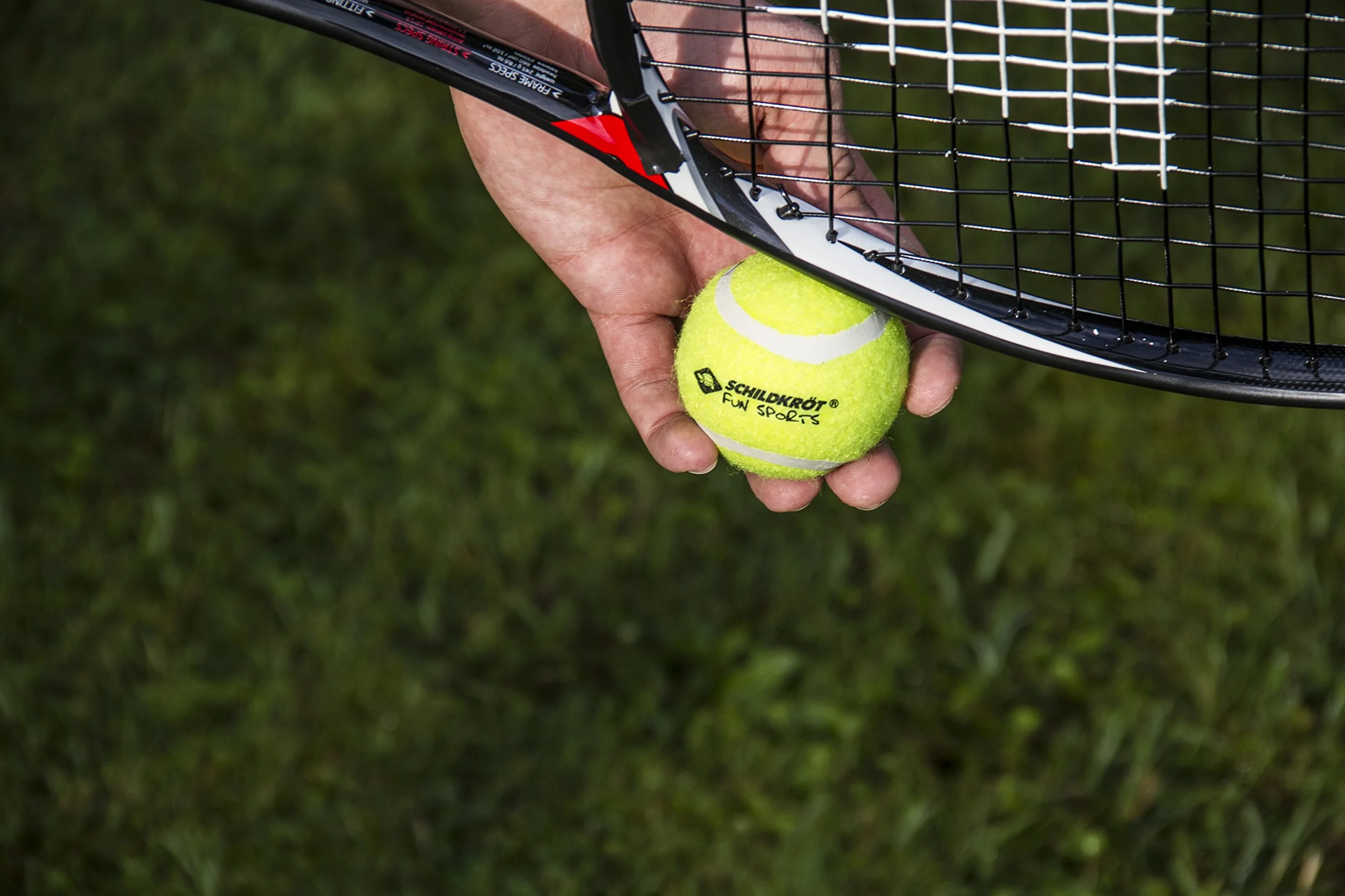 Schildkröt Recreational Tennis Balls Pack of 3 Pressureless Yellow Felt