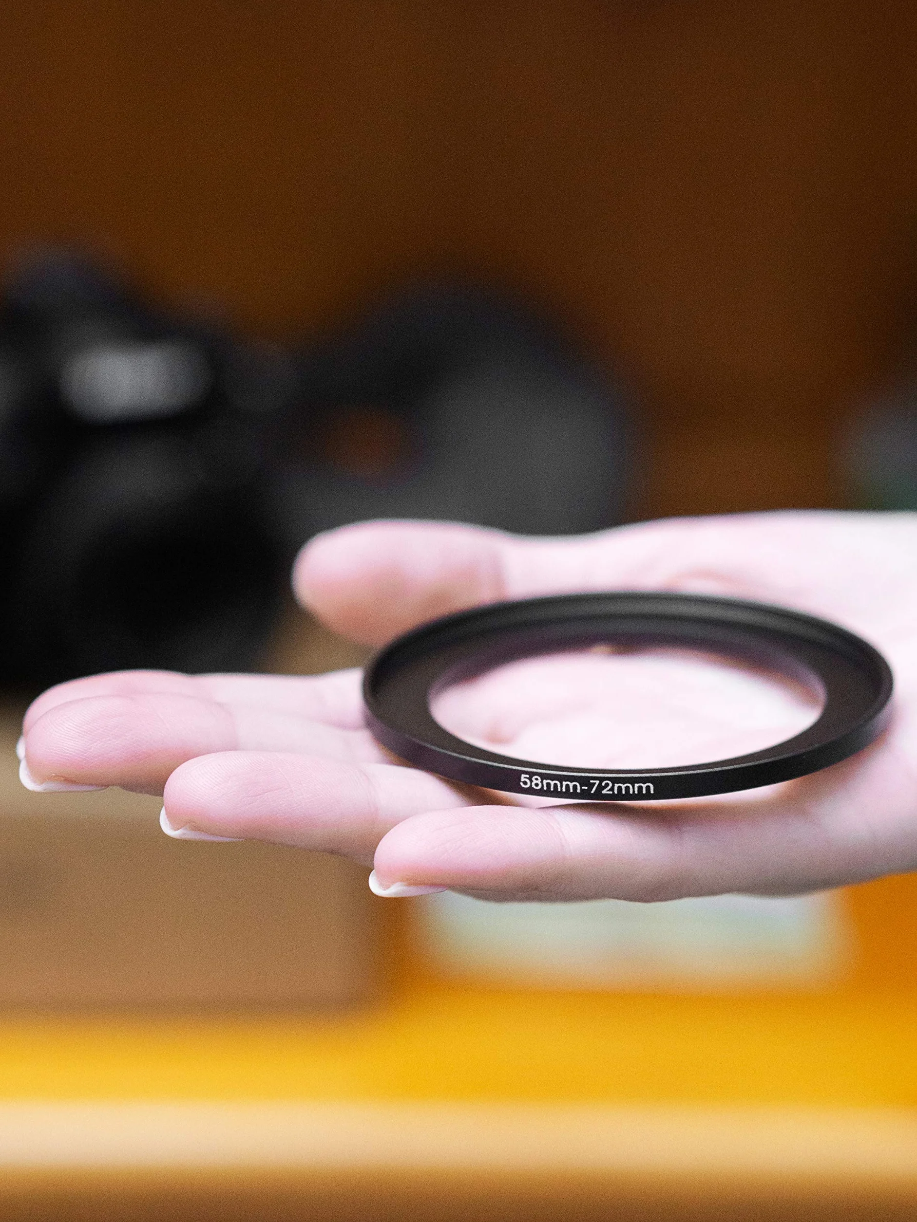 Step UP Filter Adapter Anneau Adaptateur de Filtre Bague d'adaptation. pour Les lentilles et Les filtres. Fabriqué en métal de Haute qualité. Très Mince et Robuste. (58mm – 77mm)