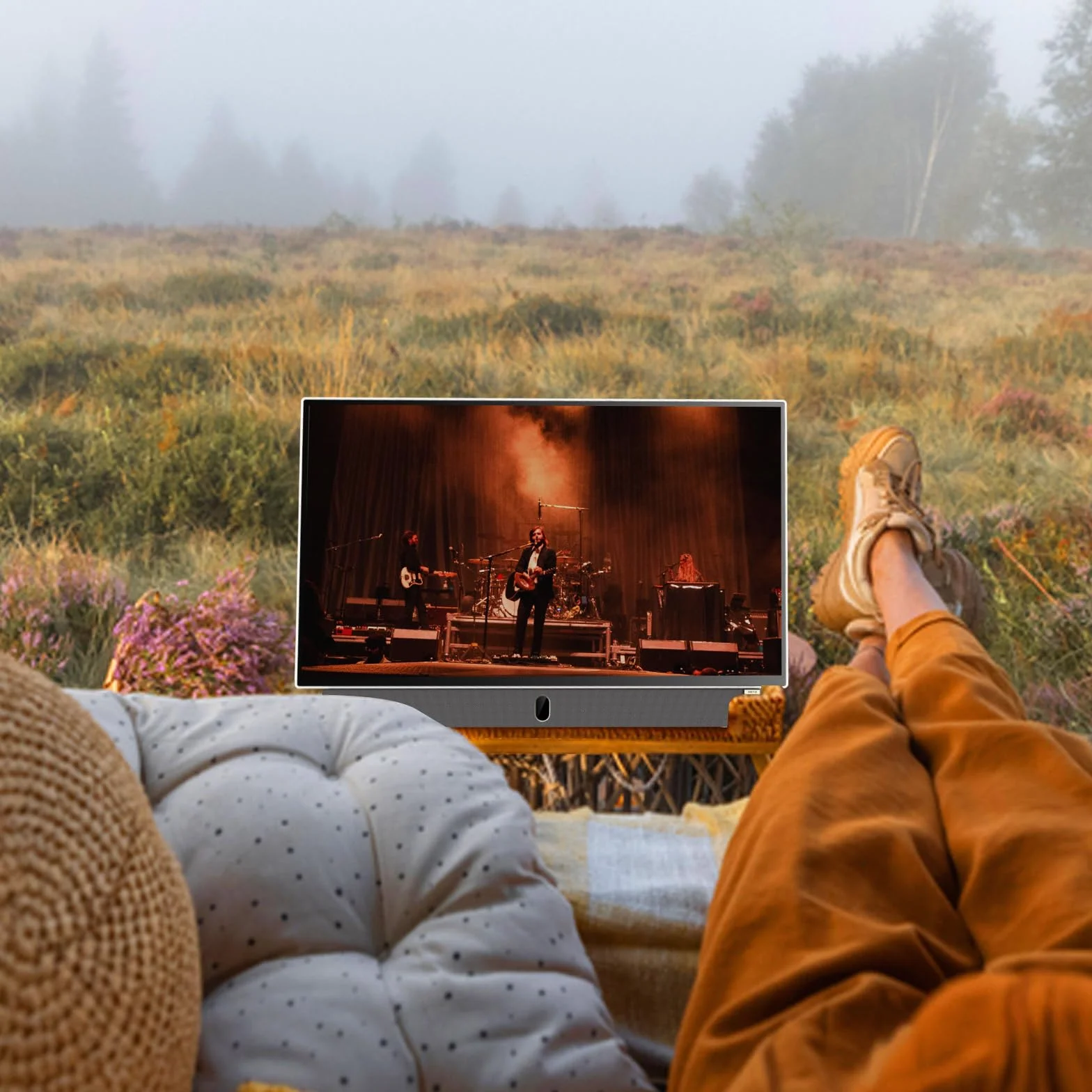 Metz TV Portable 24 Pouces (60 cm) Smart Google TV FHD avec Batterie Intégrée Poignée HDR 10 Chargeur Voiture 12V Ecran Anti-reflet Dolby Audio HDMI USB Bluetooth Wi-FI (24MPE7000 Blanc)