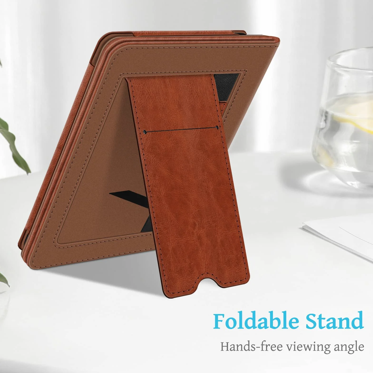 FINTIE Étui pour 6" Kindle (11e Génération, Modèle 2024/2022), Coque Fixation à Béquille Housse avec Fente pour Carte et Dragonne, Veille/Réveil Automatique, Marron Vintage