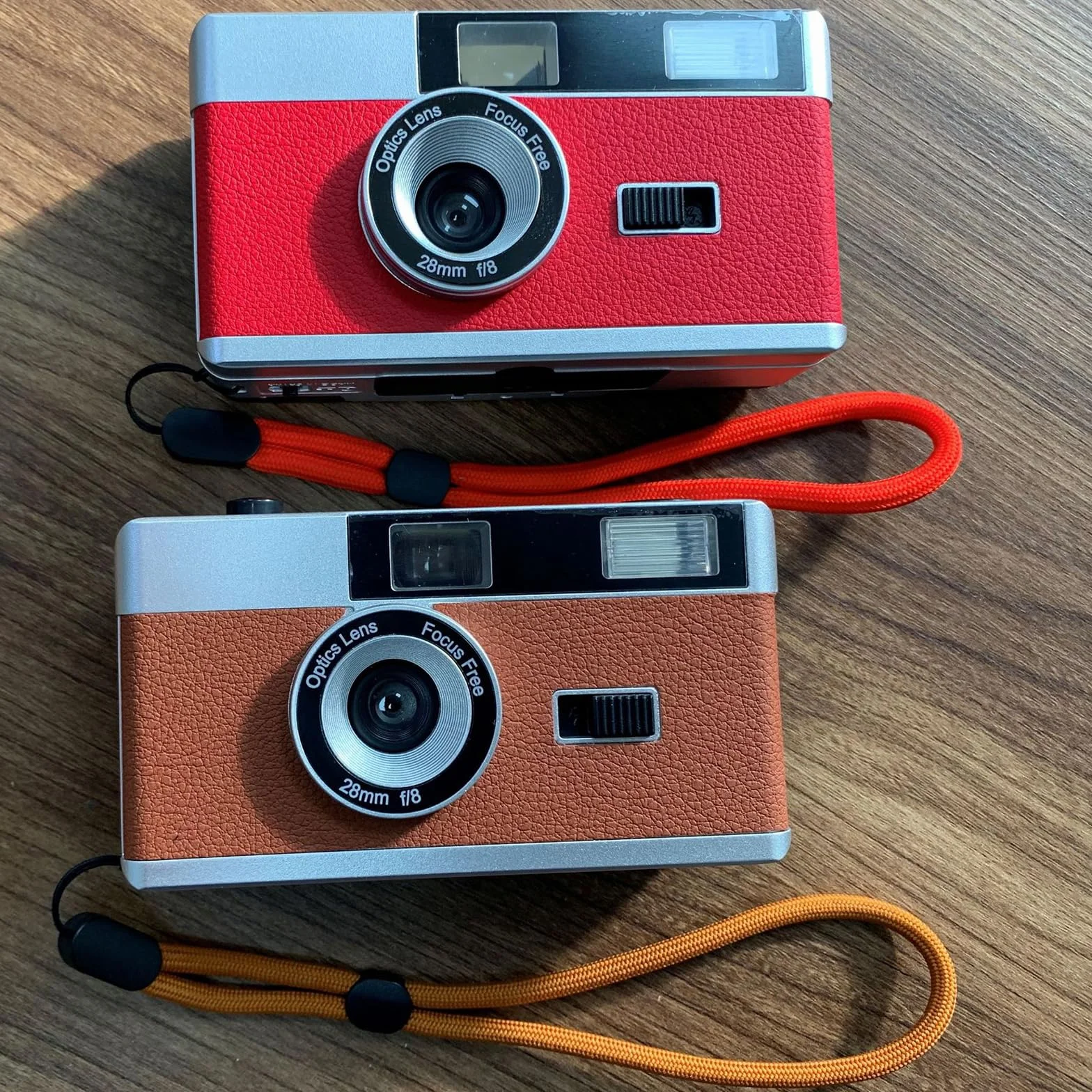 Appareil Photo à Film 35 mm de Style rétro, sans Mise au Point, réutilisable, Flash intégré, Facile à Utiliser pour Les Amateurs de Photographie