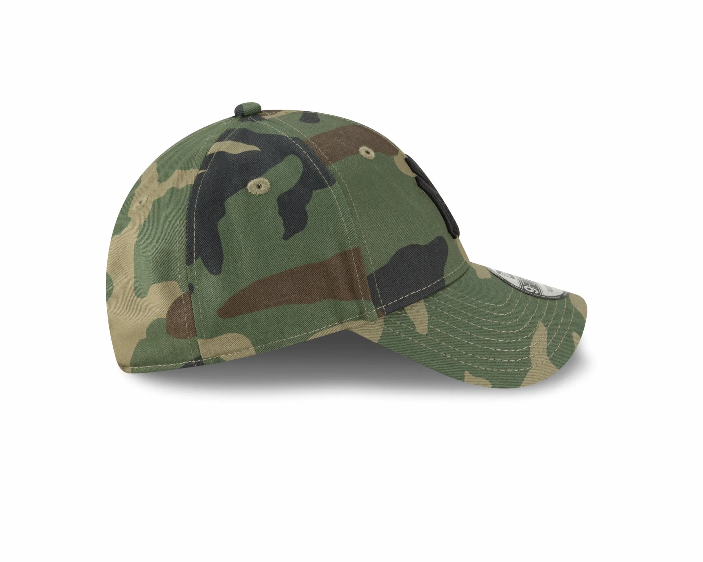 New Era New York Yankees MLB Essential Soft Grass 9Forty Adjustable Cap
