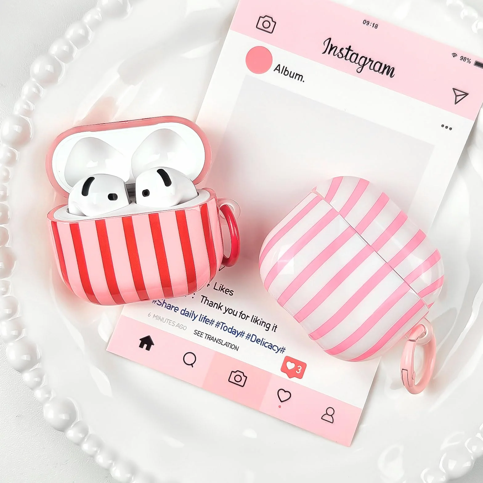Compatible avec Coque AirPods 4 Génération avec Kit Nettoyage, Étui Housse Mignon Fashion Rayures Motif Esthétique Stripes Design, Antichoc Porte - Clés Couvercle Soft Etui - Rouge