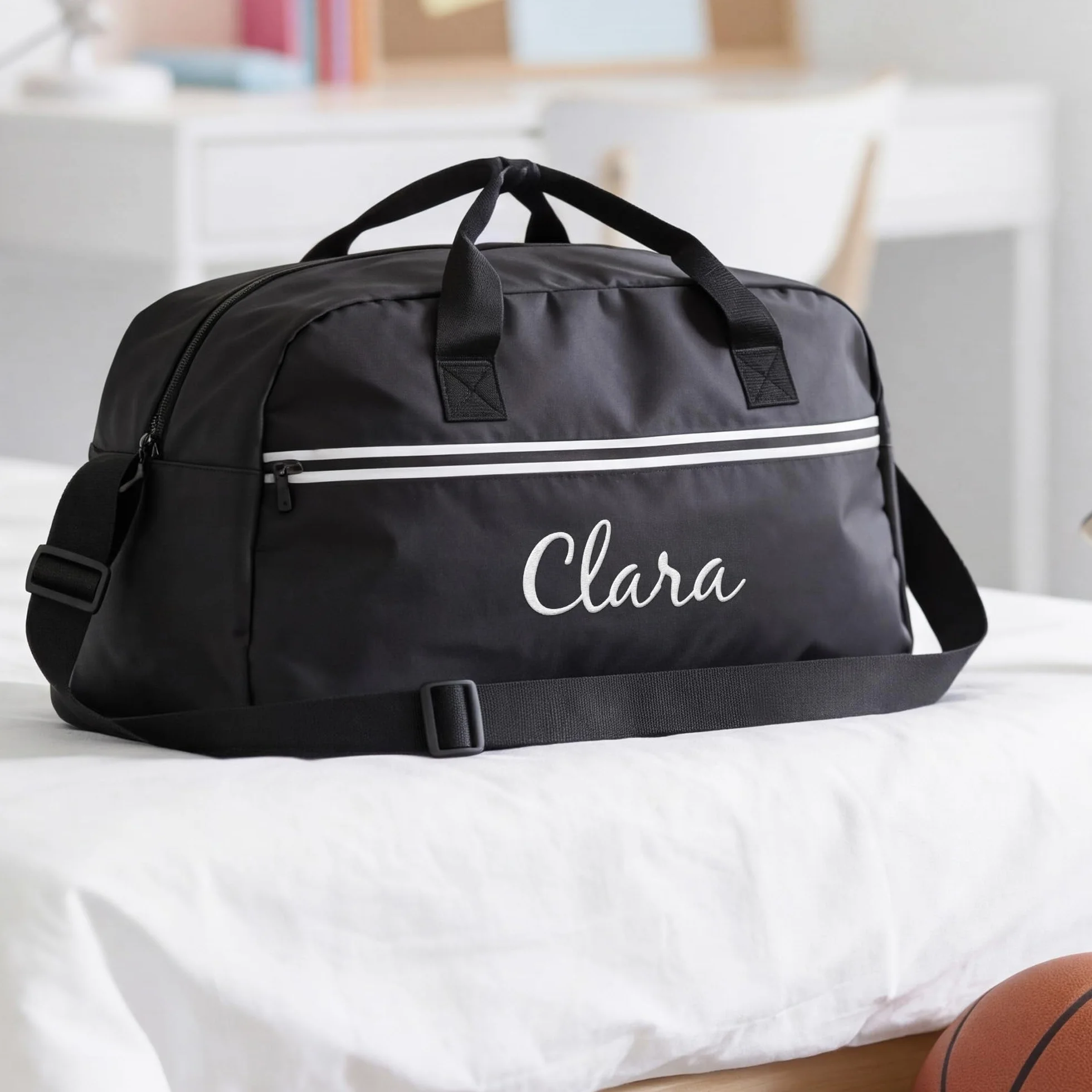 Sac de Sport Enfant personnalisé 20L Brodé avec prénom - Sac Sport et Vacances avec Sac à Chaussures Noir